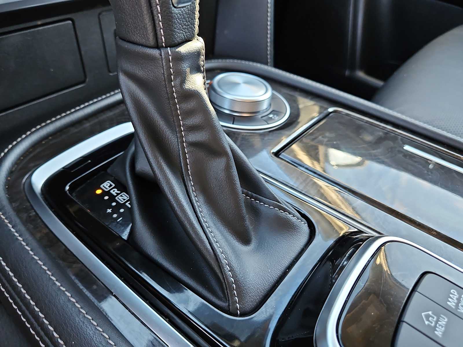 Thumbnail: 2024 INFINITI QX80 - 21