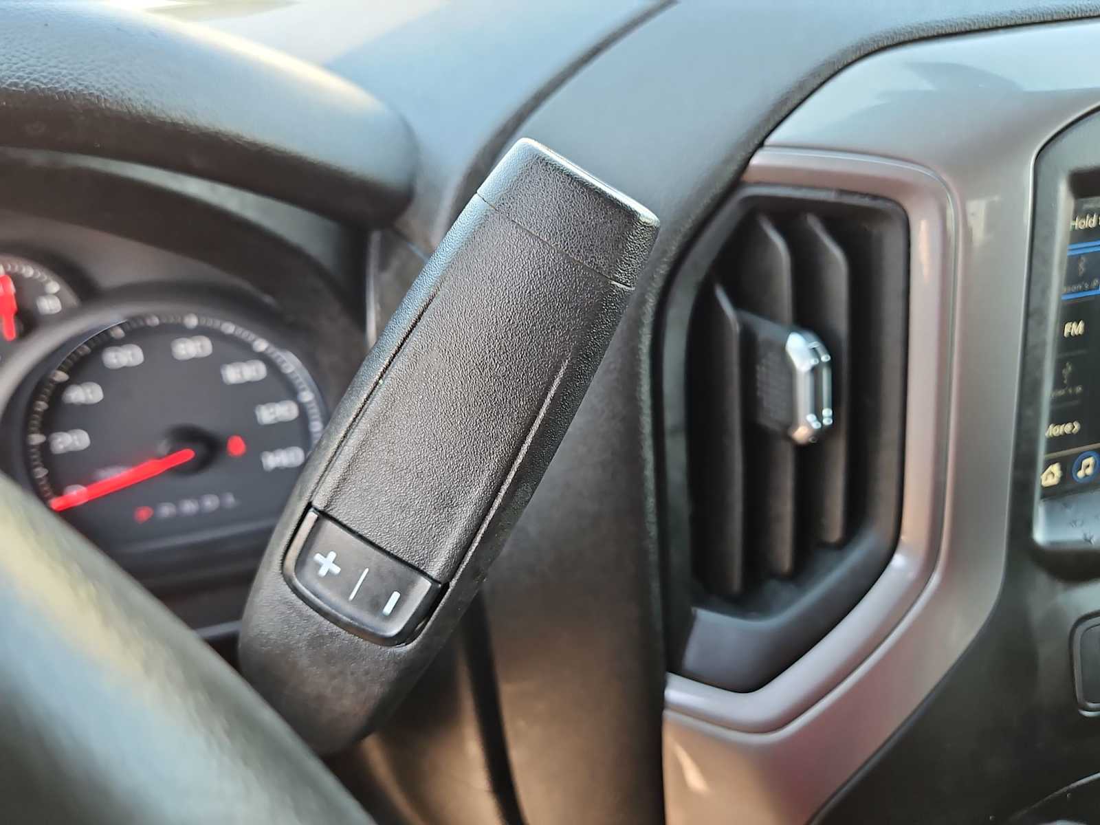 Thumbnail: 2019 Chevrolet Silverado 1500 - 24