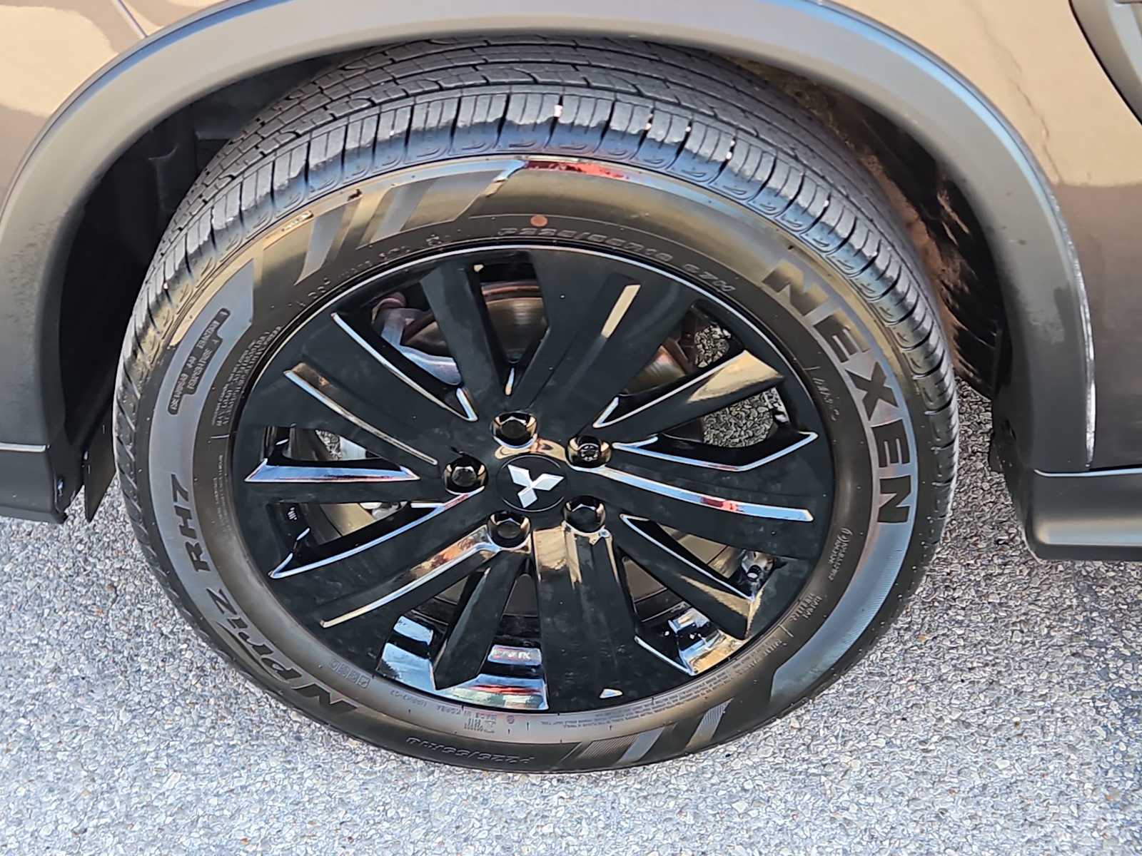 Thumbnail: 2024 Mitsubishi Outlander Sport - 12