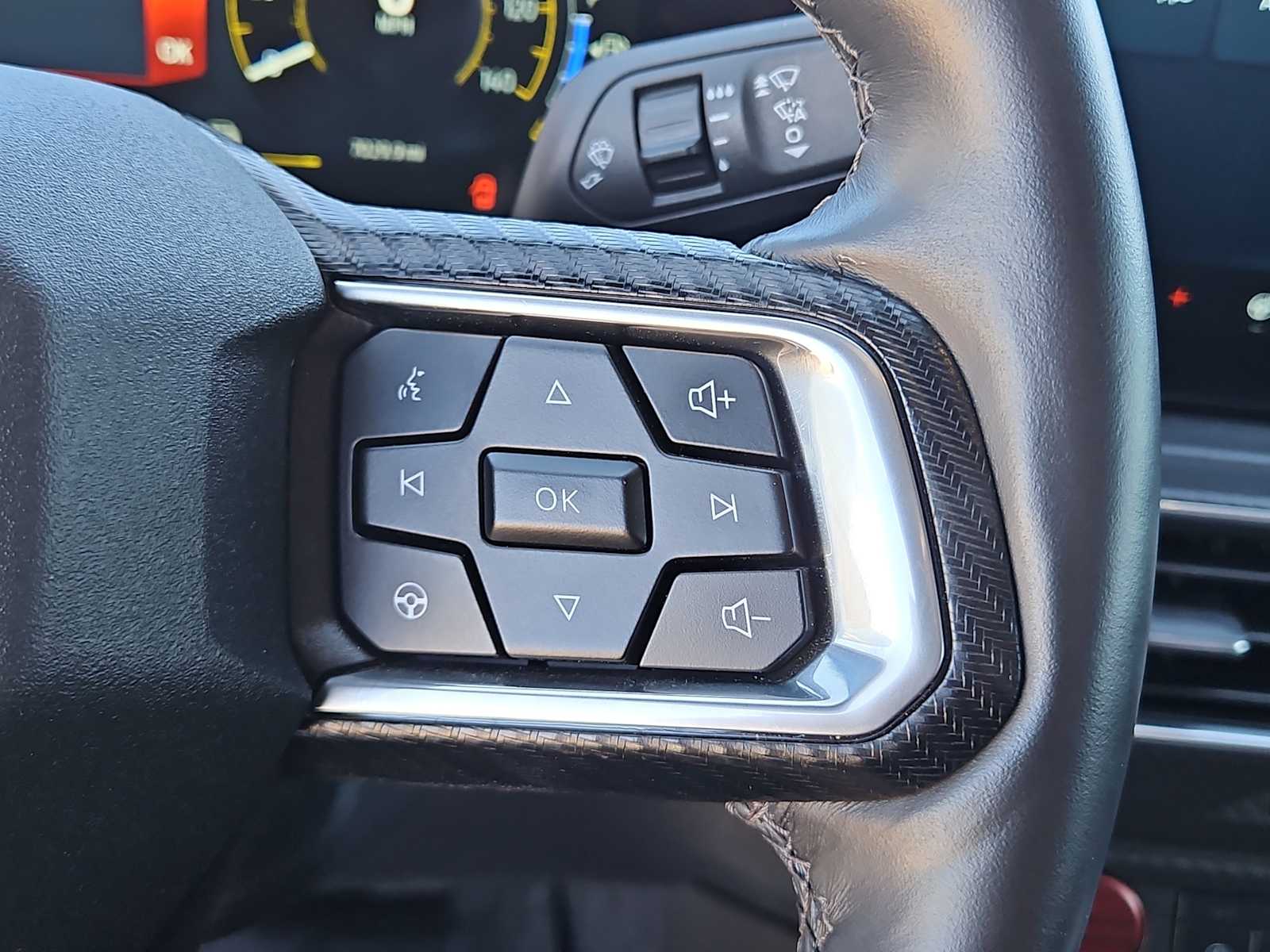 Thumbnail: 2025 Ford Mustang - 15