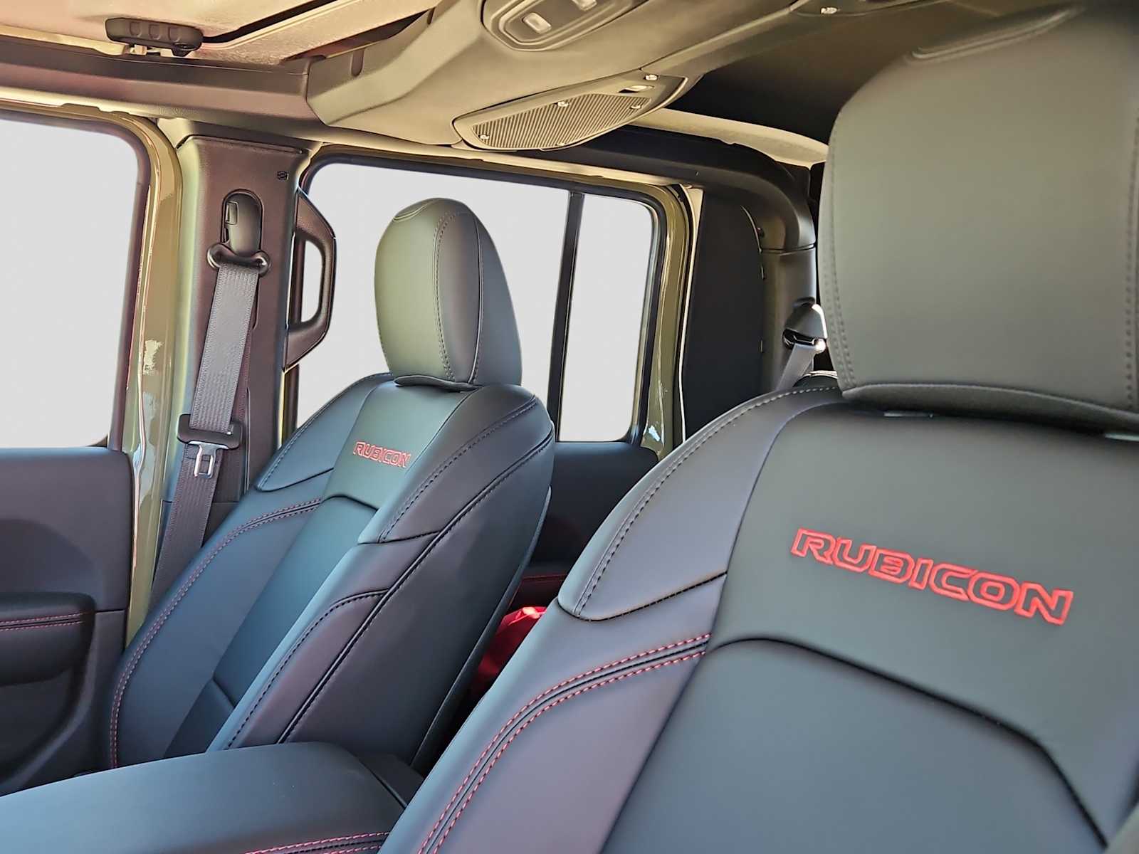 Thumbnail: 2026 Jeep Gladiator - 15