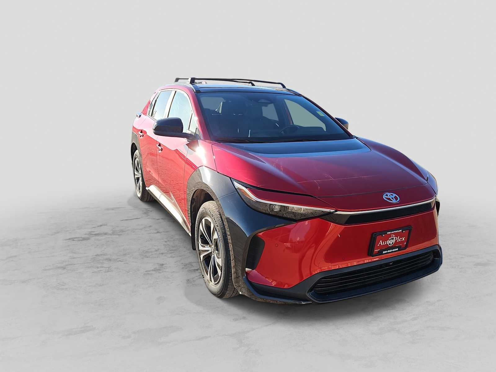 Thumbnail: 2024 Toyota bZ4X - 2