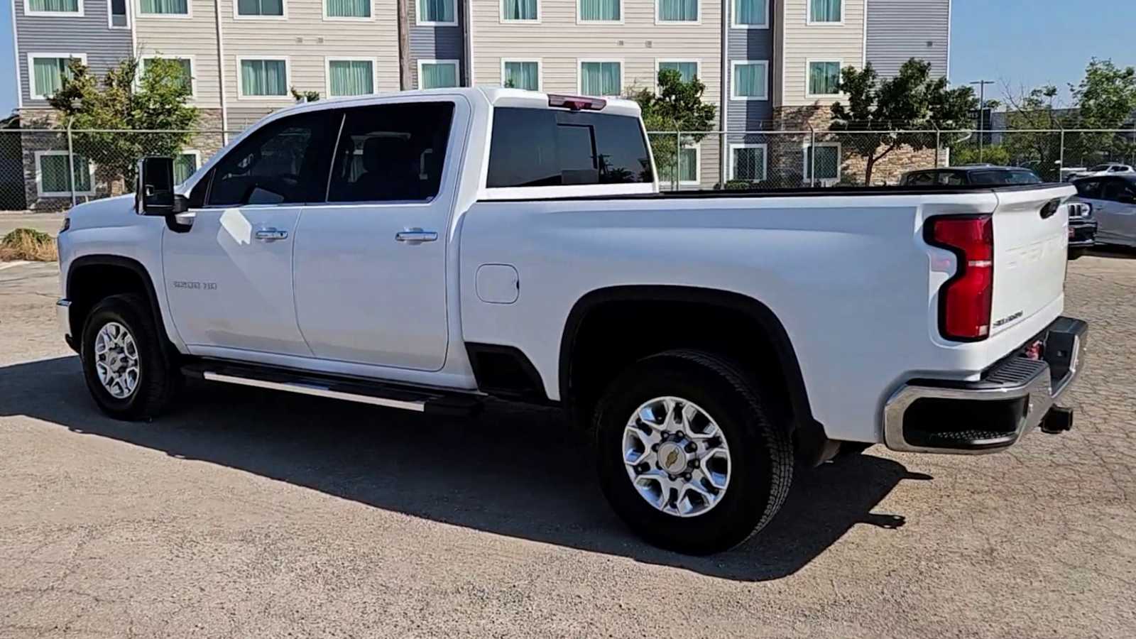 Thumbnail: 2024 Chevrolet Silverado 2500 - 6