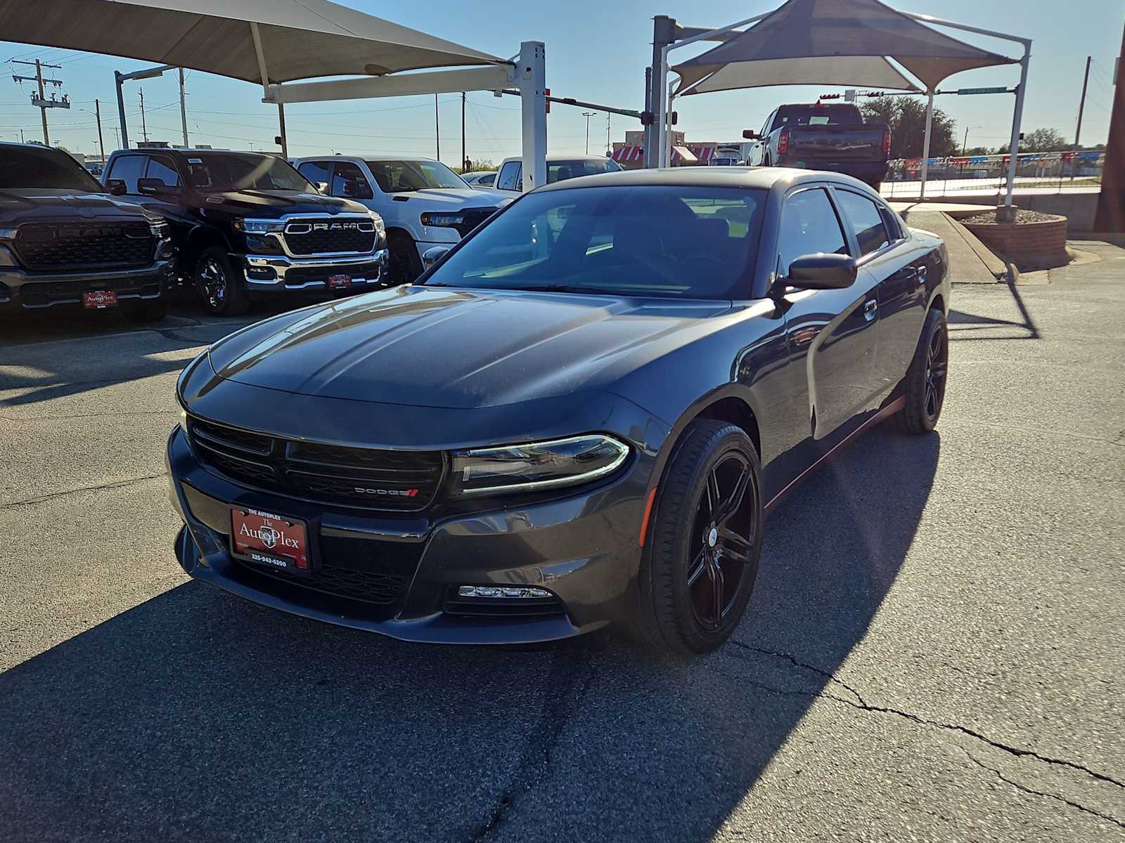 Thumbnail: 2019 Dodge Charger - 4