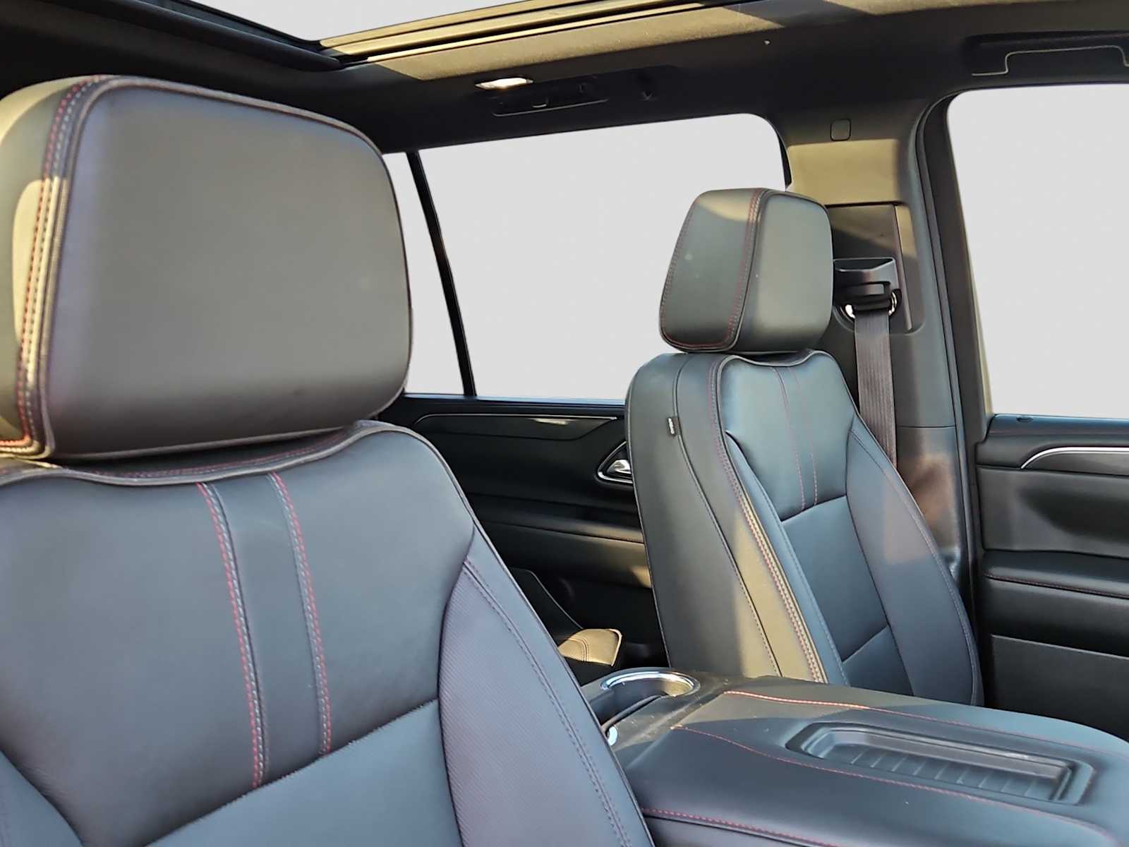 Thumbnail: 2023 Chevrolet Suburban - 17