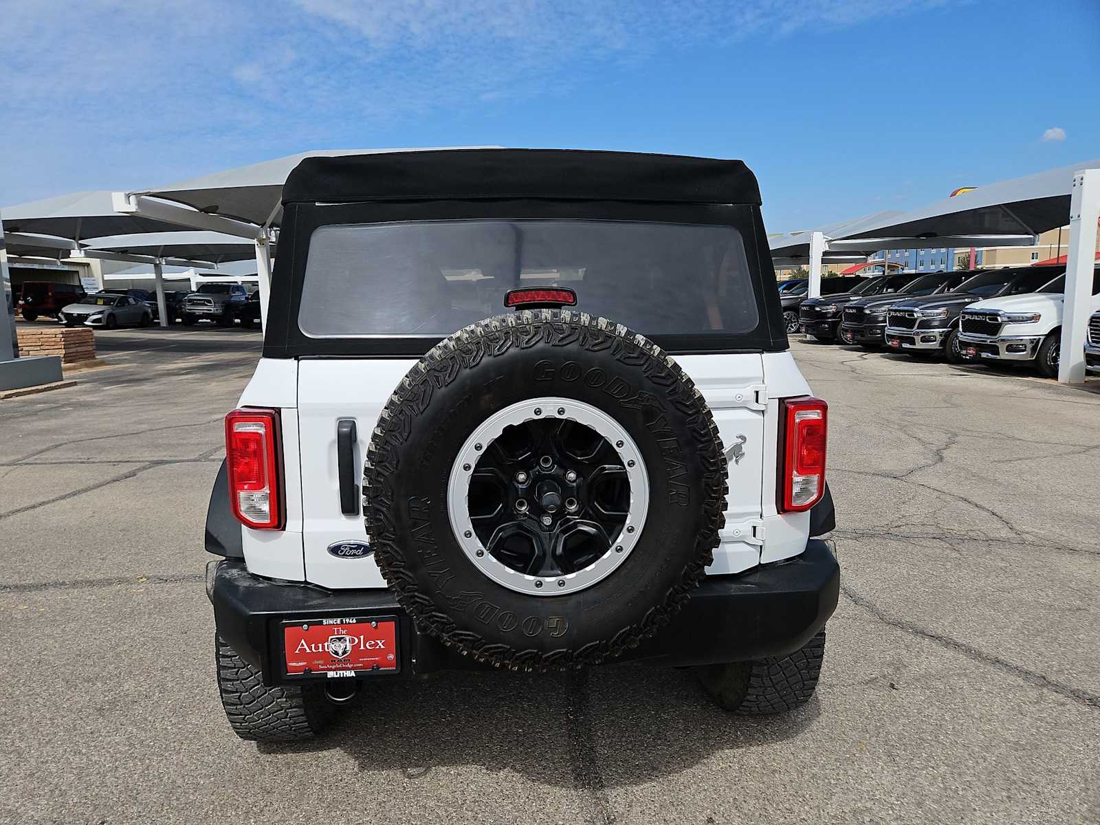 Thumbnail: 2023 Ford Bronco - 4