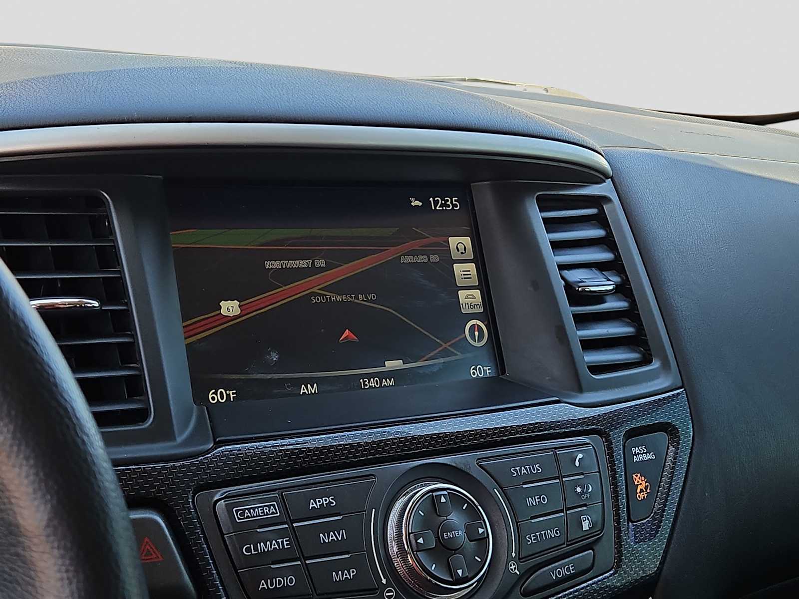 Thumbnail: 2020 Nissan Pathfinder - 24