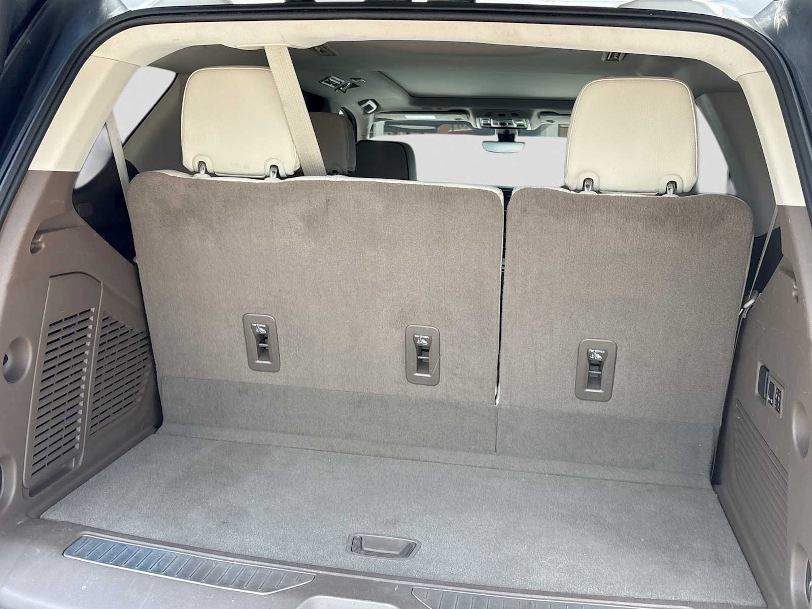 Thumbnail: 2021 GMC Yukon - 23