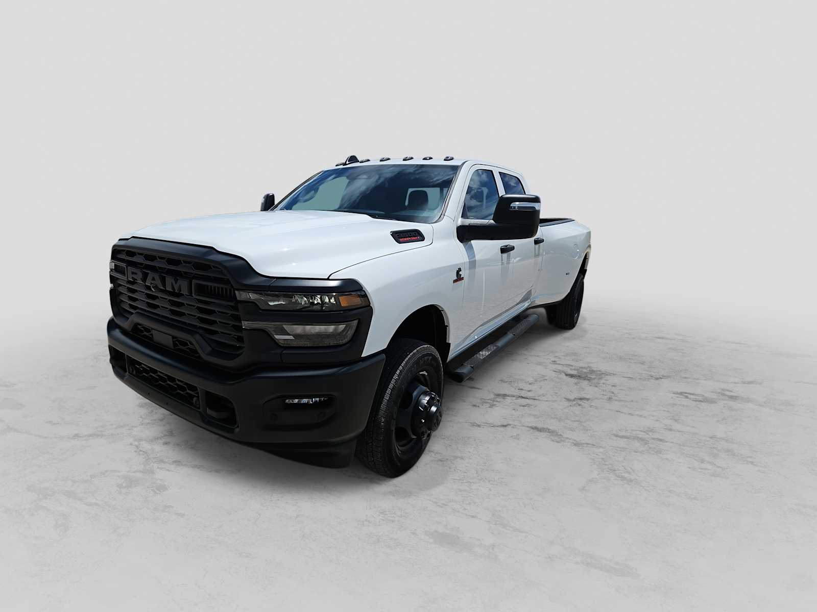 Thumbnail: 2026 RAM 3500 - 4