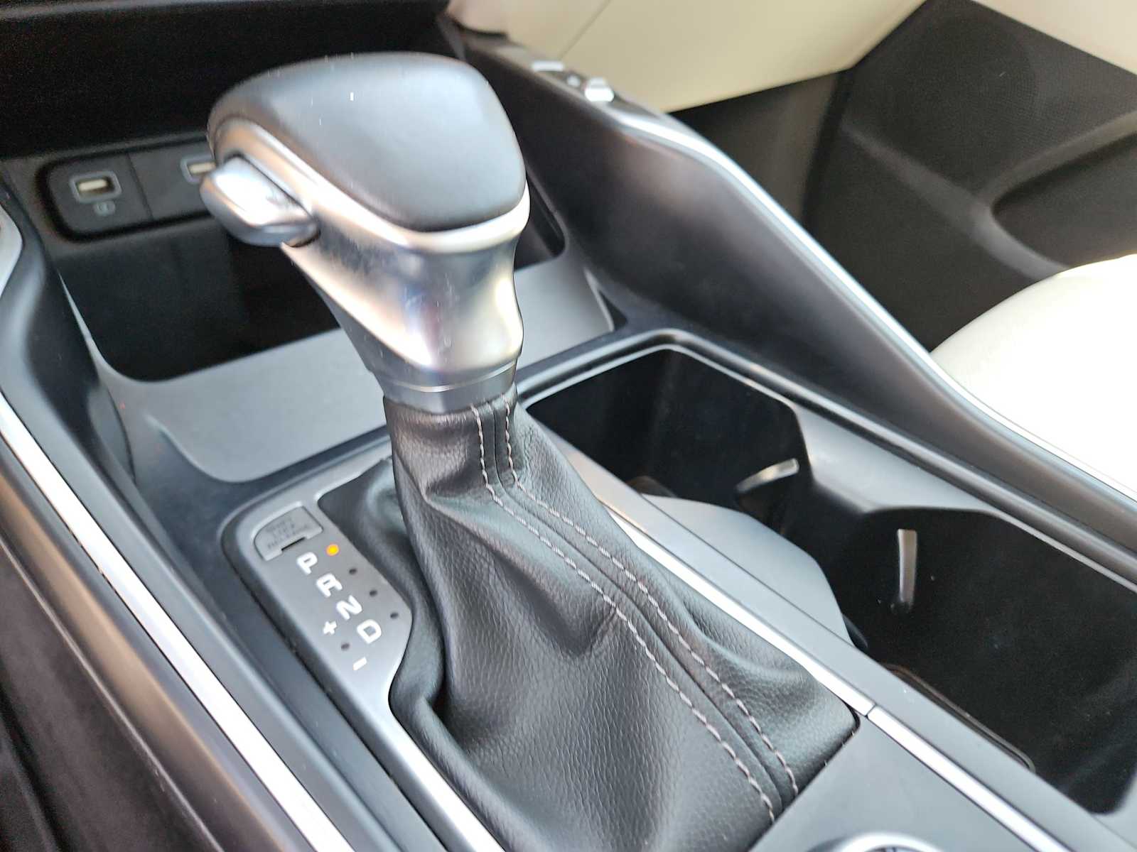 2022 Kia Sorento EX 25