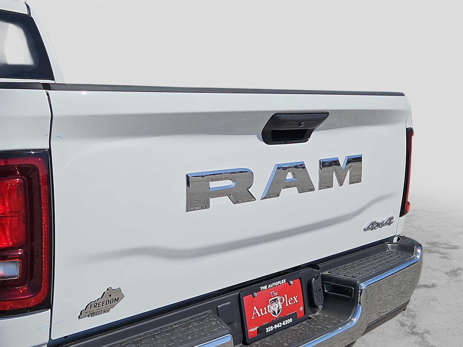 Thumbnail: 2026 RAM 3500 - 23