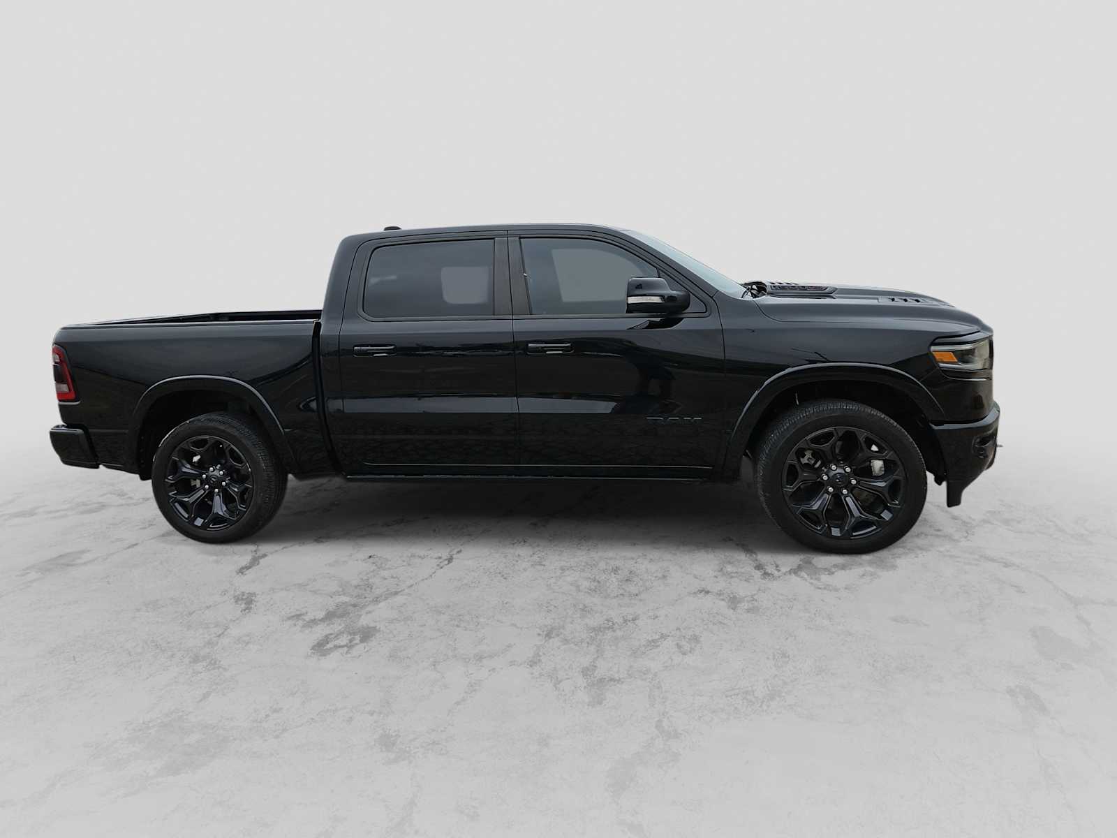 Thumbnail: 2022 RAM 1500 - 9