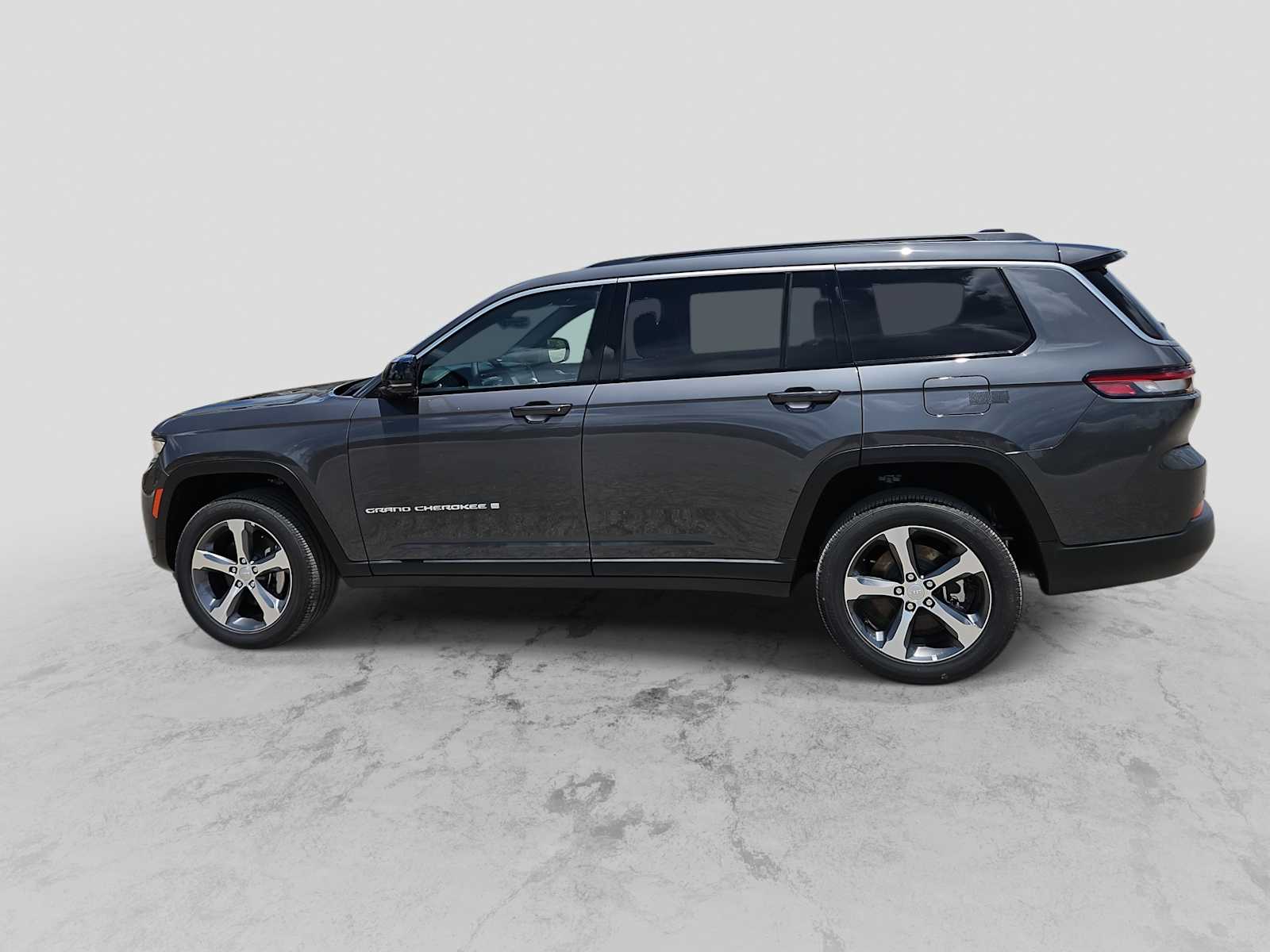 Thumbnail: 2026 Jeep Grand Cherokee L - 5