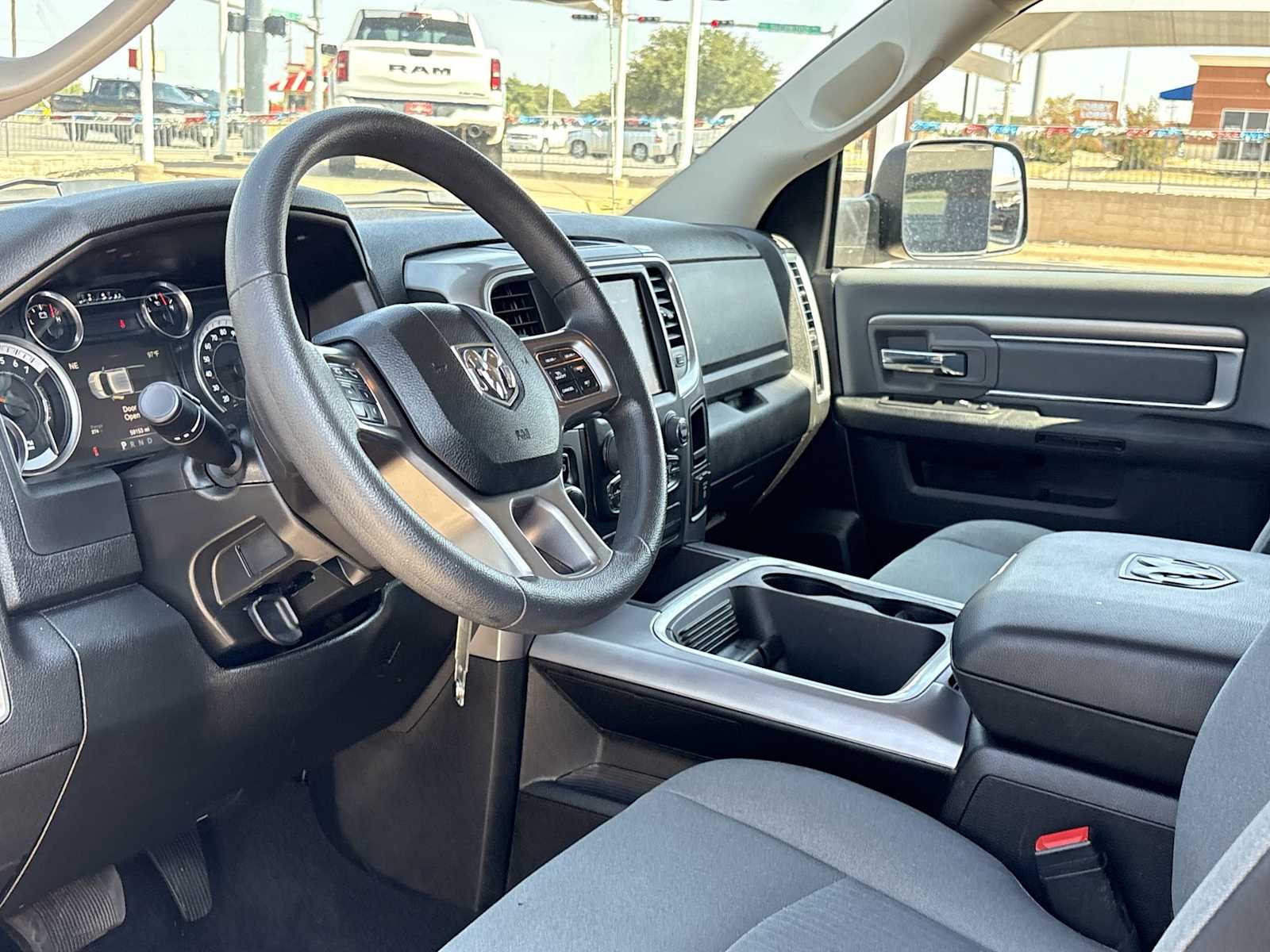 Thumbnail: 2023 RAM 1500 Classic - 10