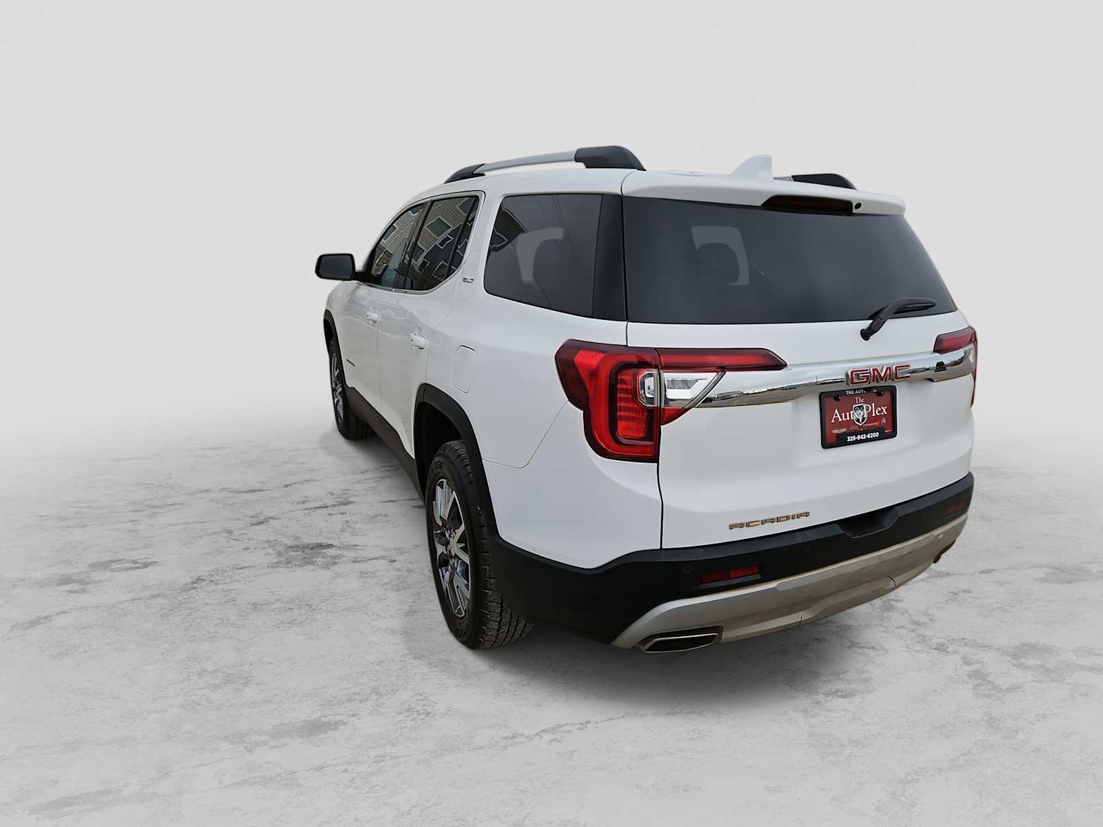 Thumbnail: 2023 GMC Acadia - 6