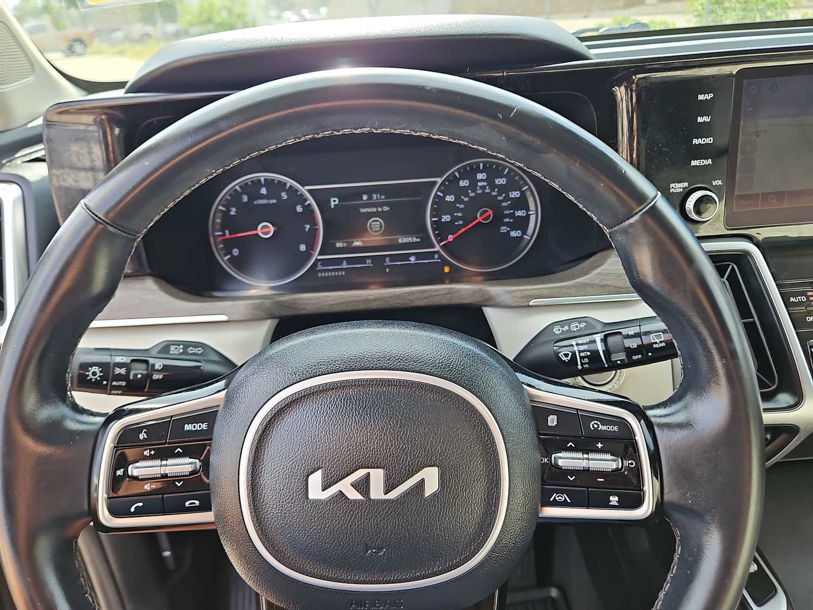Thumbnail: 2022 Kia Sorento - 23