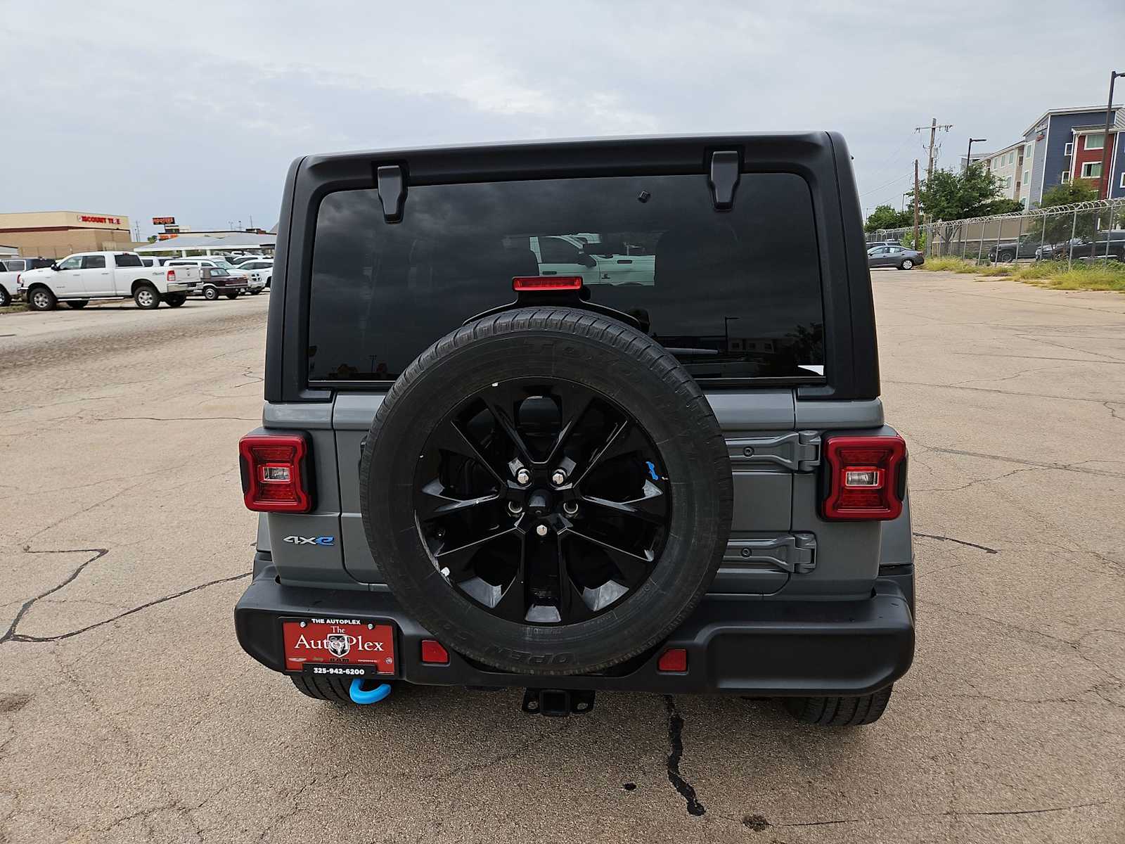 Thumbnail: 2023 Jeep Wrangler - 13