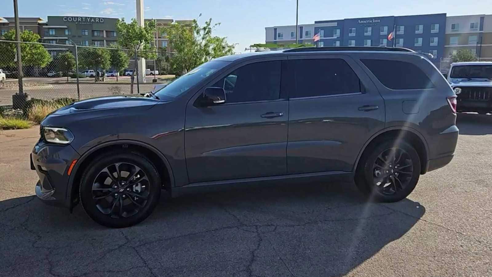 Thumbnail: 2021 Dodge Durango - 4