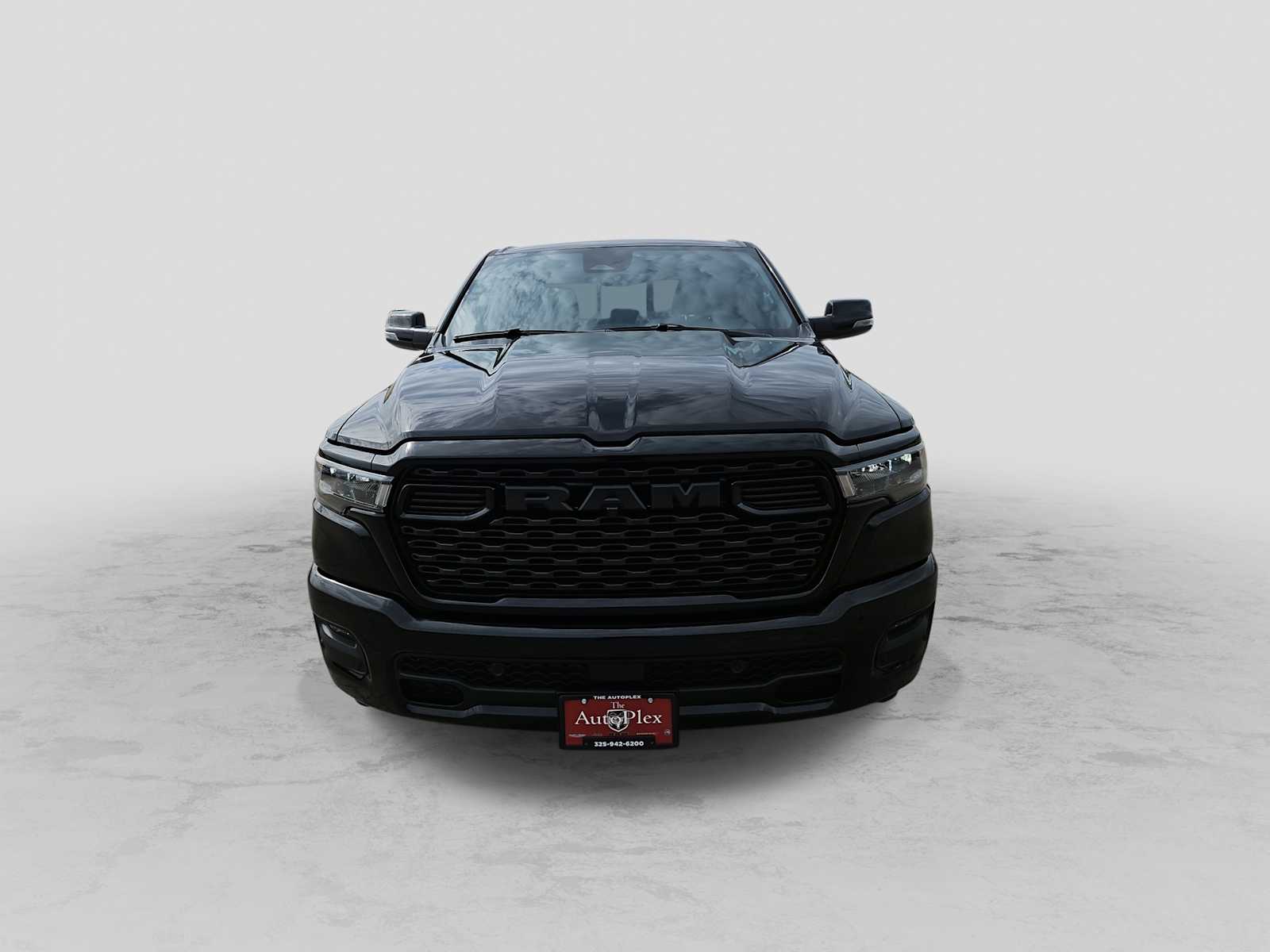 Thumbnail: 2026 RAM 1500 - 3