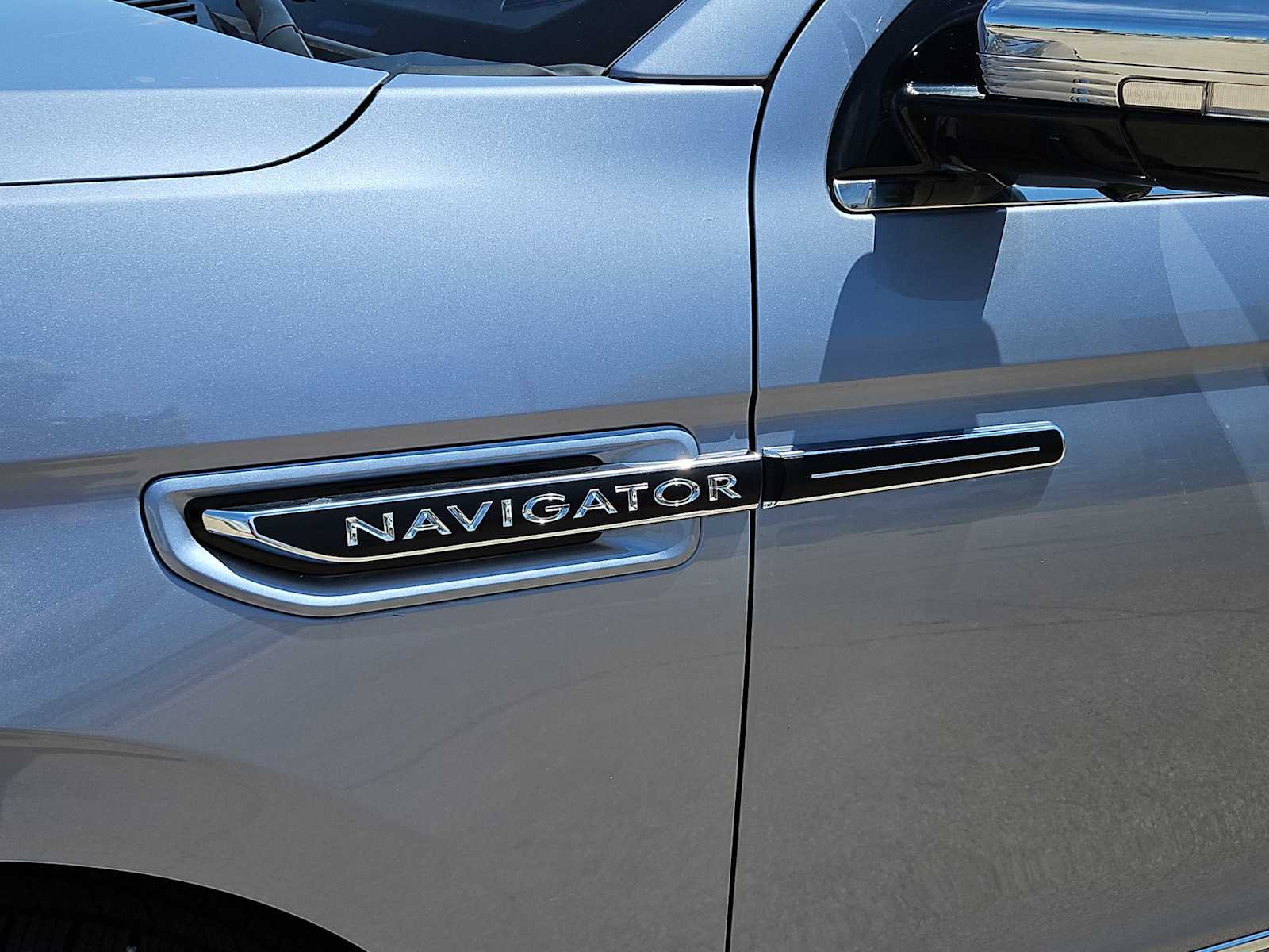 Thumbnail: 2019 Lincoln Navigator L - 15