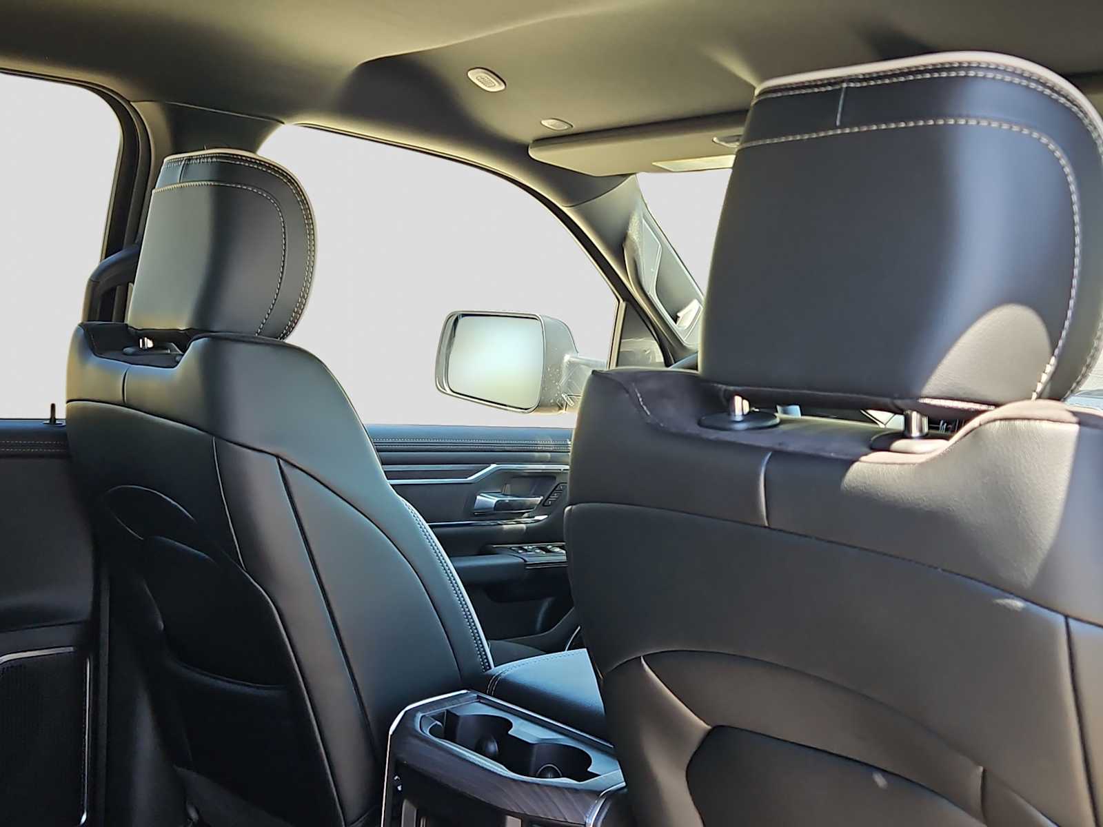 Thumbnail: 2026 RAM 1500 - 17