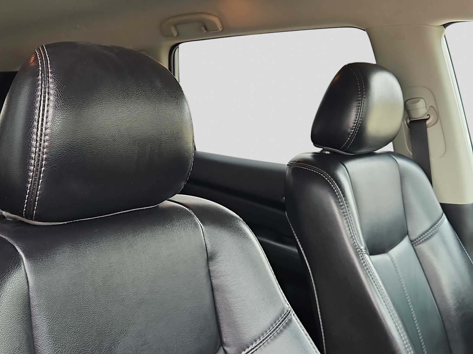 Thumbnail: 2020 Nissan Pathfinder - 18