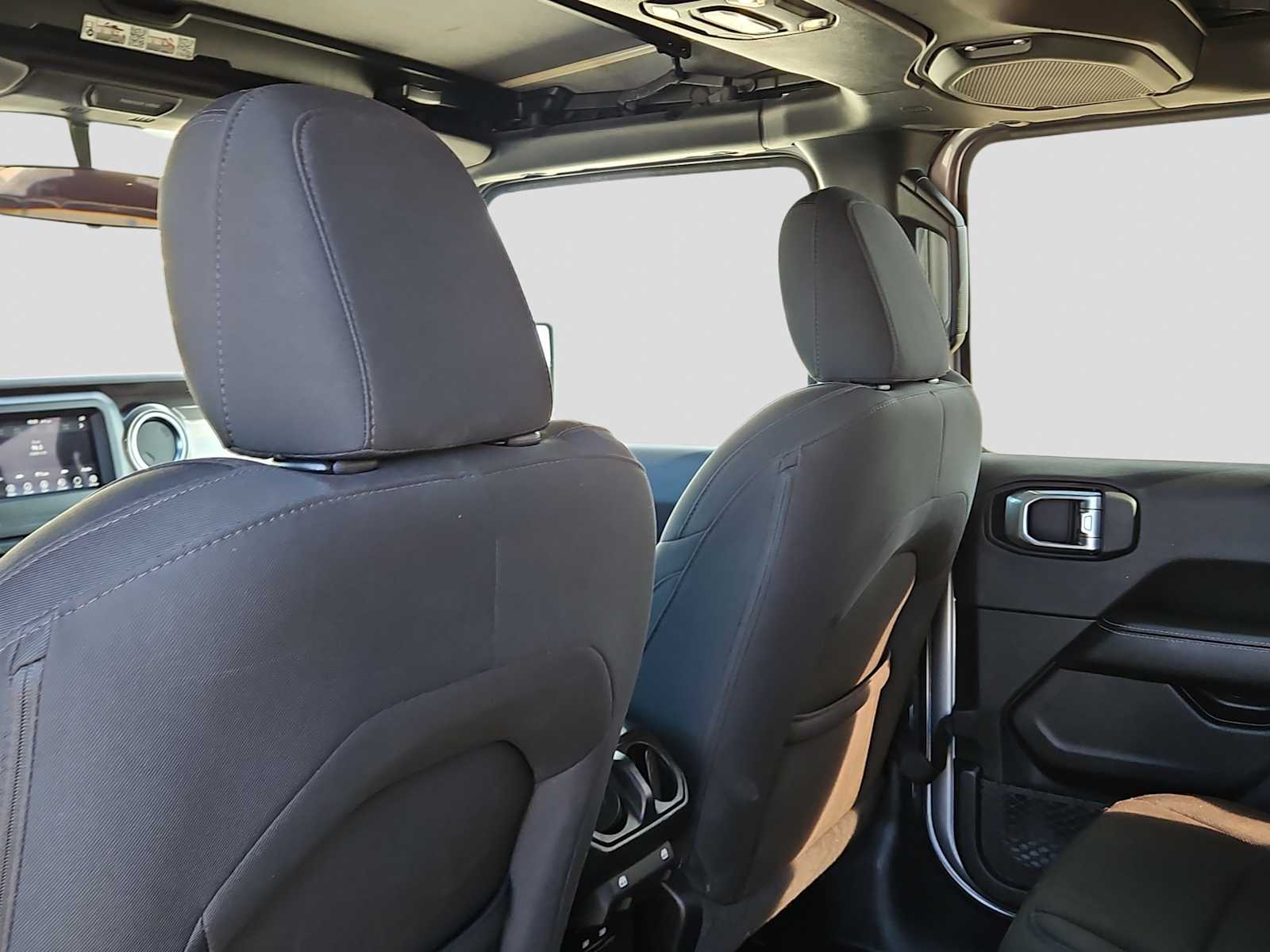 Thumbnail: 2021 Jeep Wrangler - 16