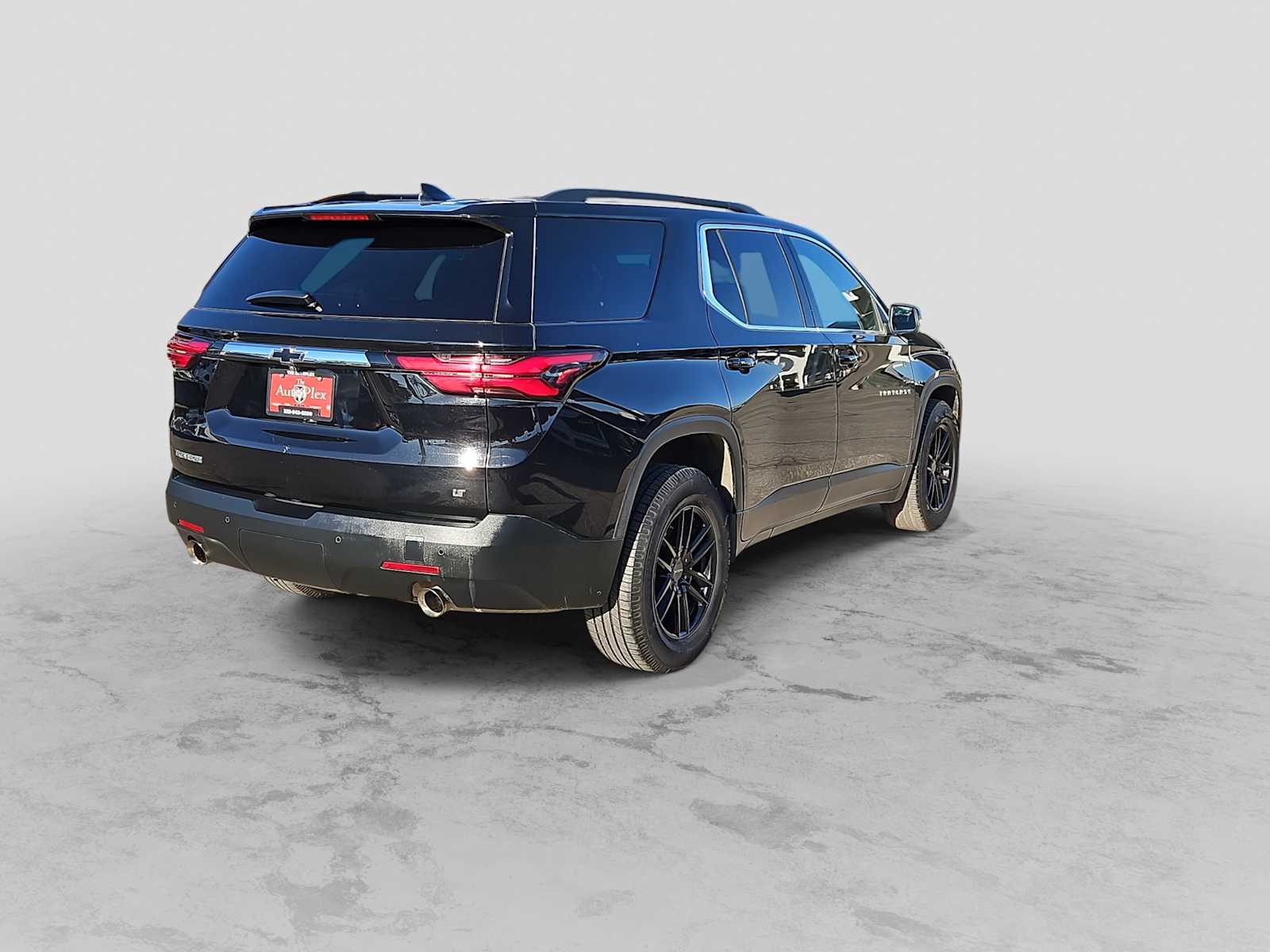 Thumbnail: 2022 Chevrolet Traverse - 8