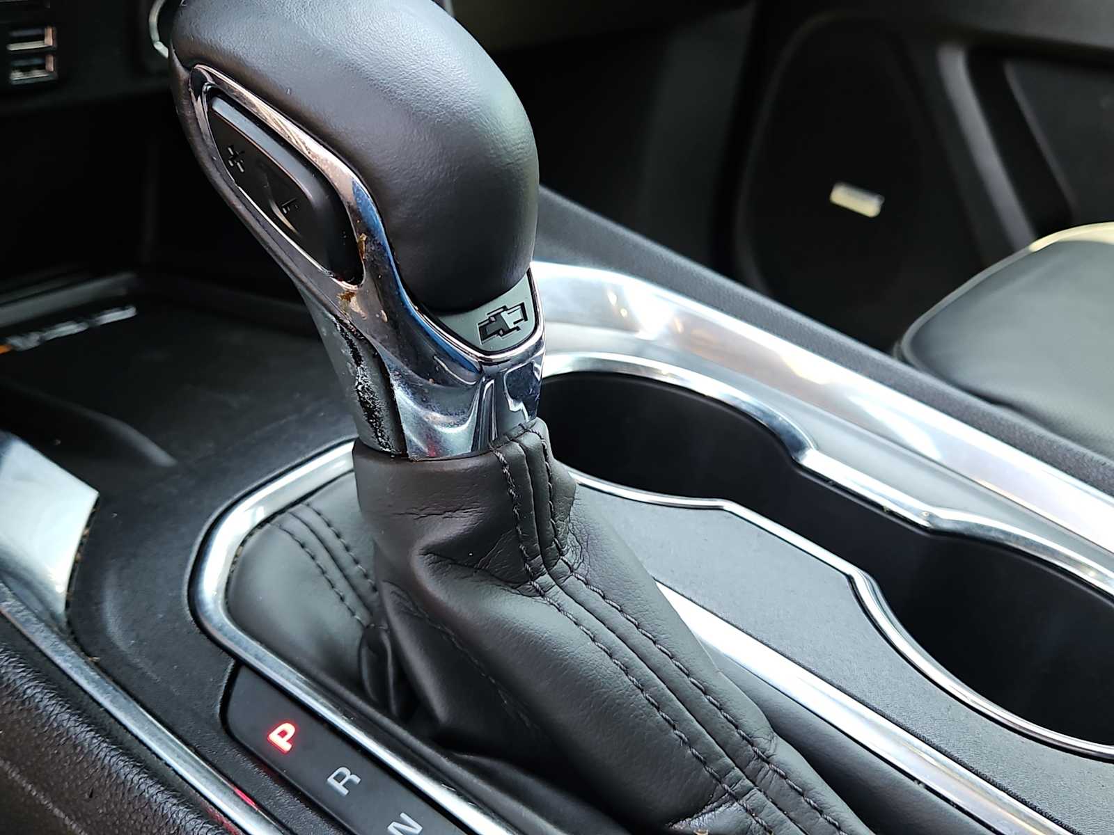 Thumbnail: 2023 Chevrolet Traverse - 21