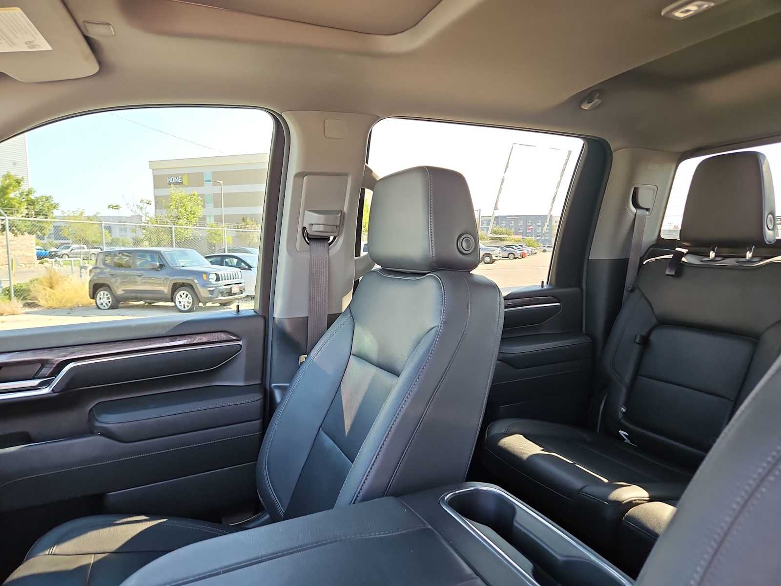 Thumbnail: 2024 Chevrolet Silverado 2500 - 21