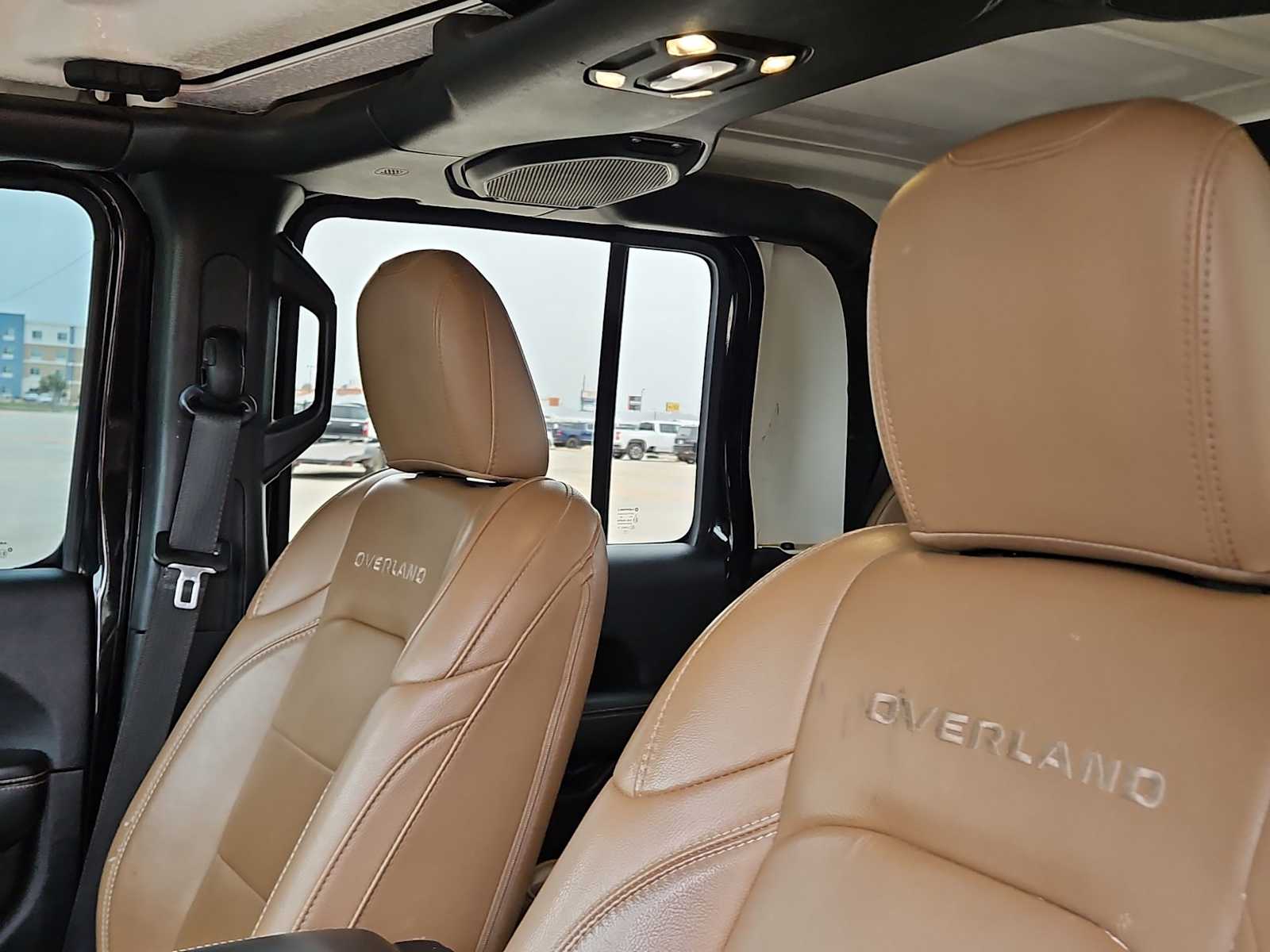 Thumbnail: 2020 Jeep Gladiator - 15