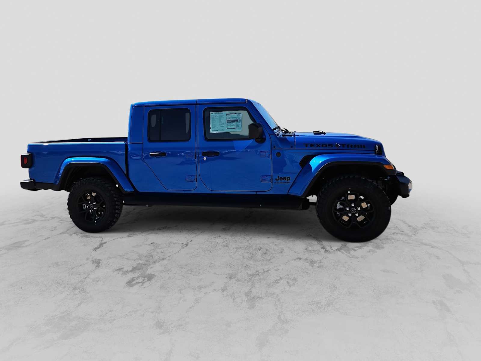 Thumbnail: 2026 Jeep Gladiator - 9