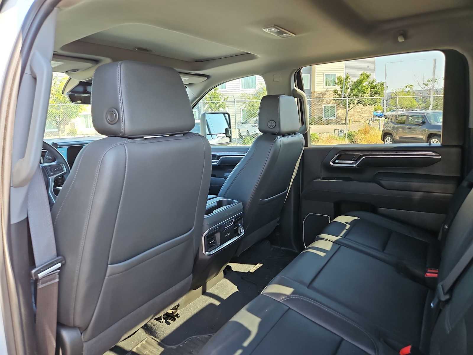 Thumbnail: 2024 Chevrolet Silverado 2500 - 18