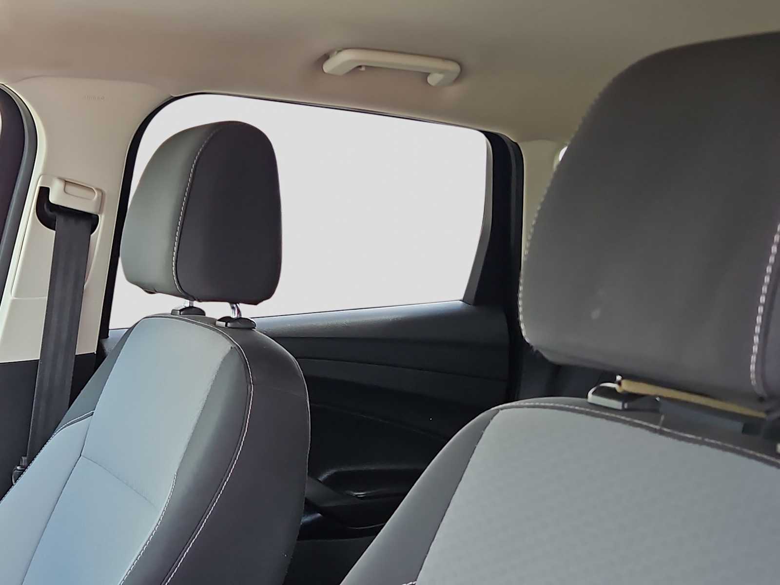 Thumbnail: 2017 Ford Escape - 15