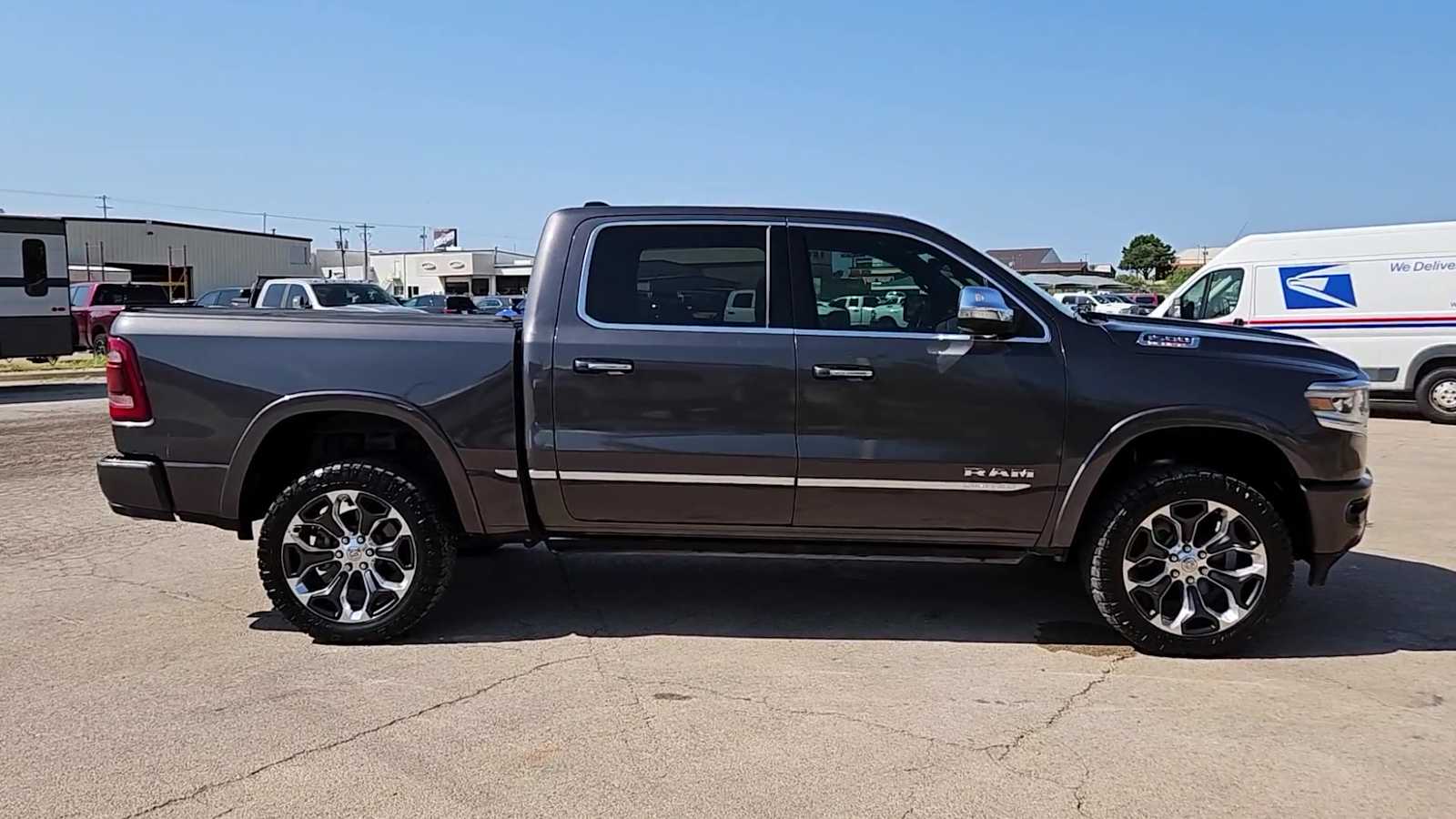 Thumbnail: 2021 RAM 1500 - 9