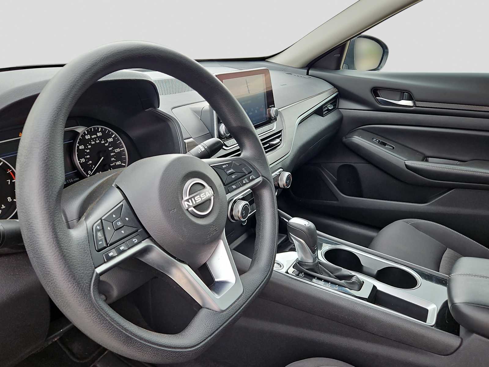 Thumbnail: 2024 Nissan Altima - 10