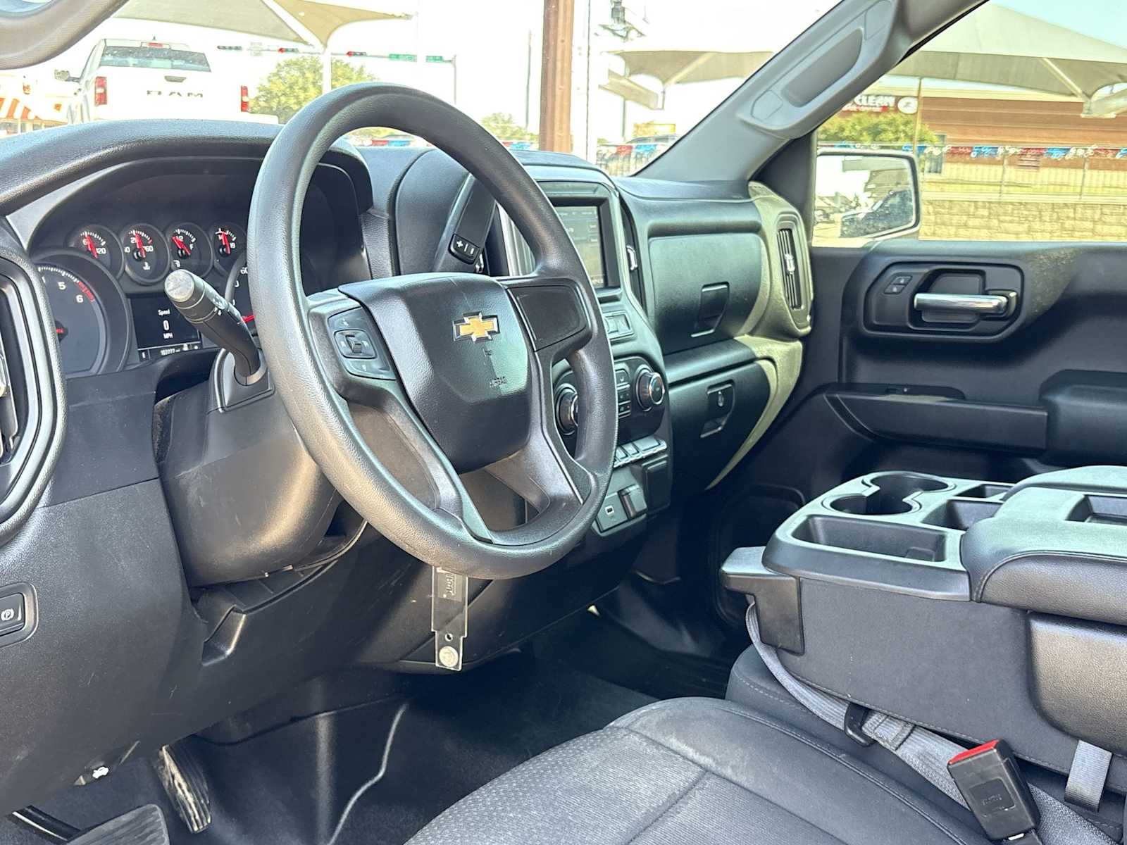 Thumbnail: 2020 Chevrolet Silverado 1500 - 10