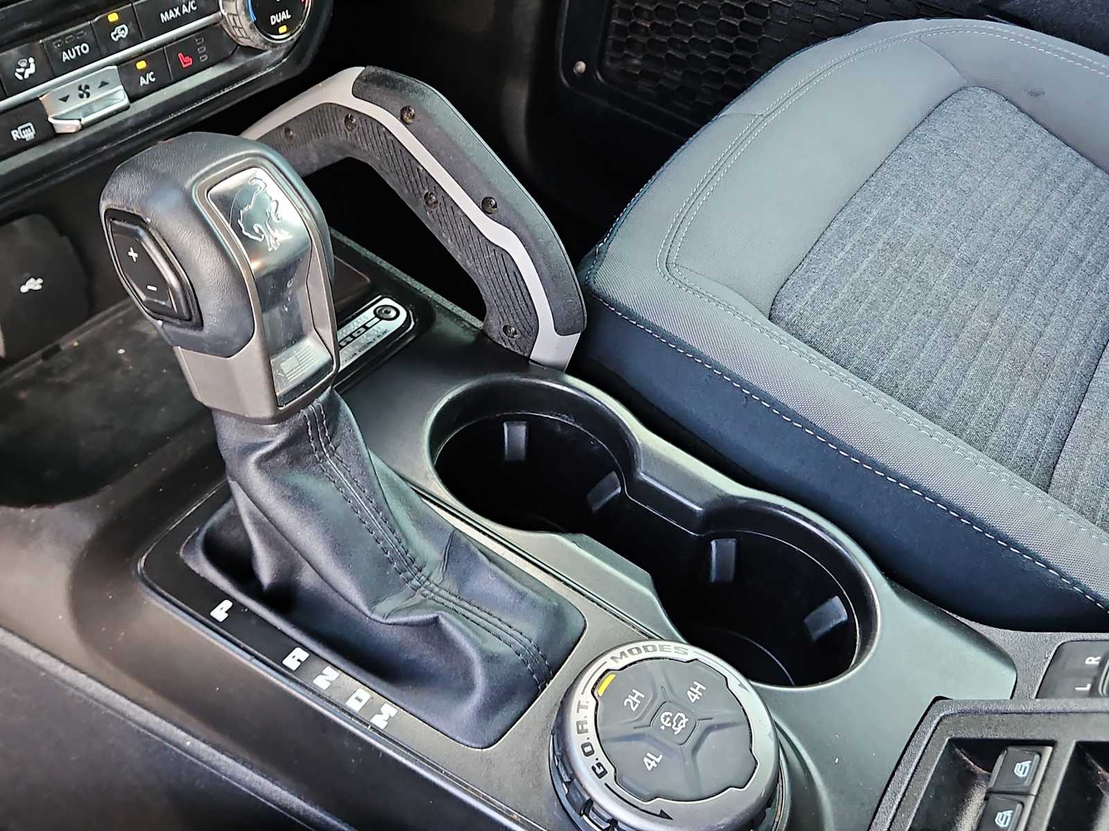 Thumbnail: 2022 Ford Bronco - 20