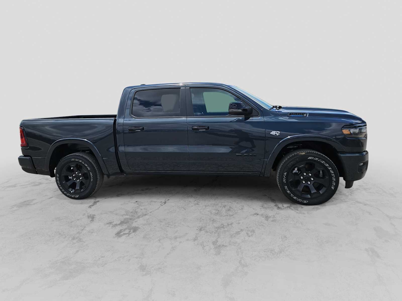 Thumbnail: 2026 RAM 1500 - 9