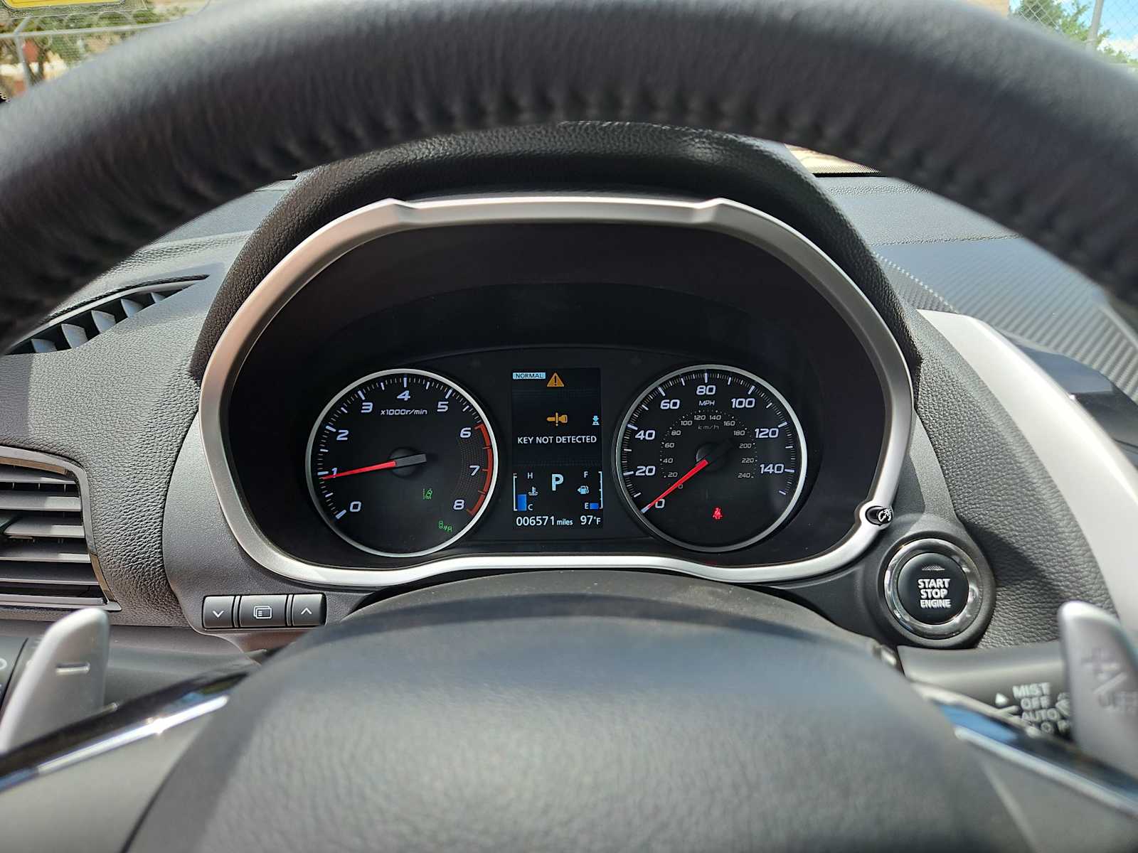 Thumbnail: 2024 Mitsubishi Eclipse Cross - 25