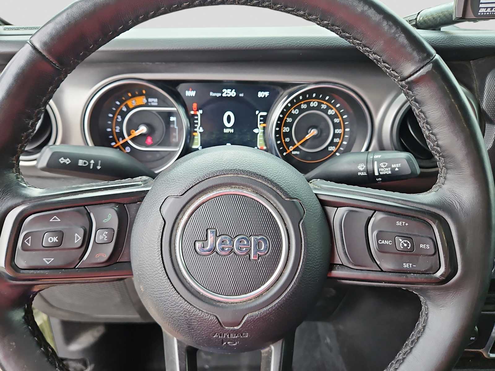 Thumbnail: 2021 Jeep Gladiator - 19