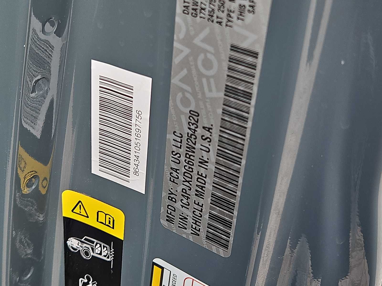 Thumbnail: 2024 Jeep Wrangler - 25