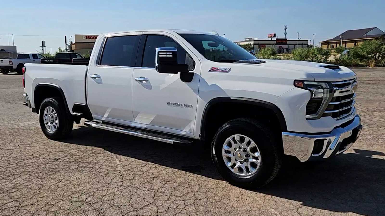 Thumbnail: 2024 Chevrolet Silverado 2500 - 2