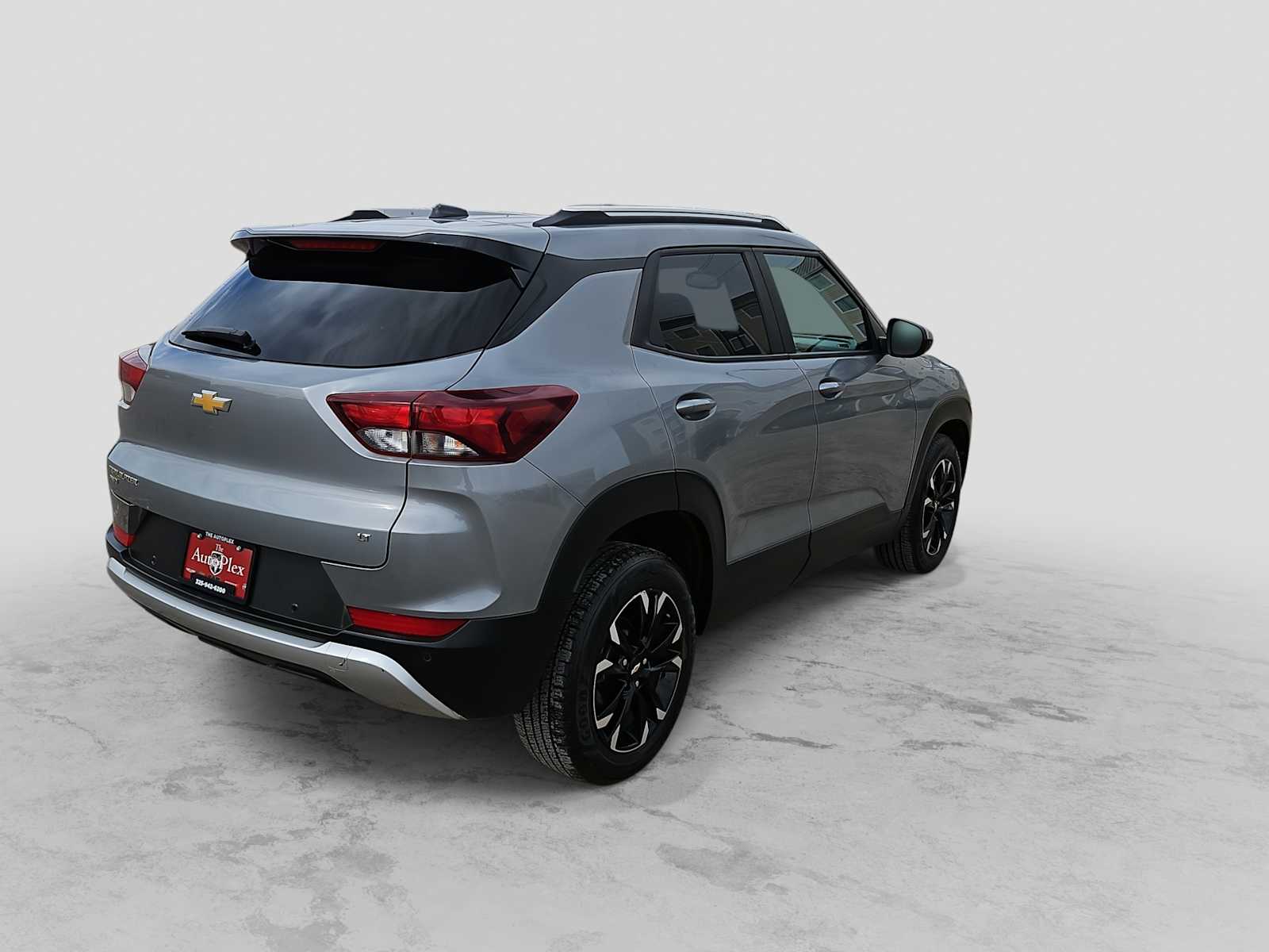 Thumbnail: 2023 Chevrolet TrailBlazer - 8