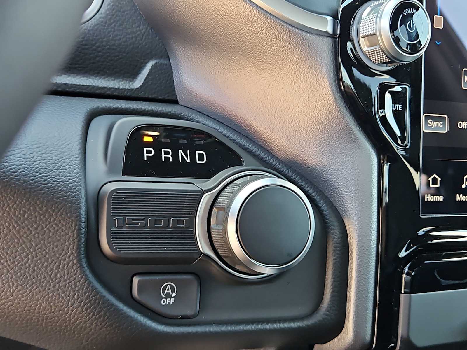 Thumbnail: 2026 RAM 1500 - 21
