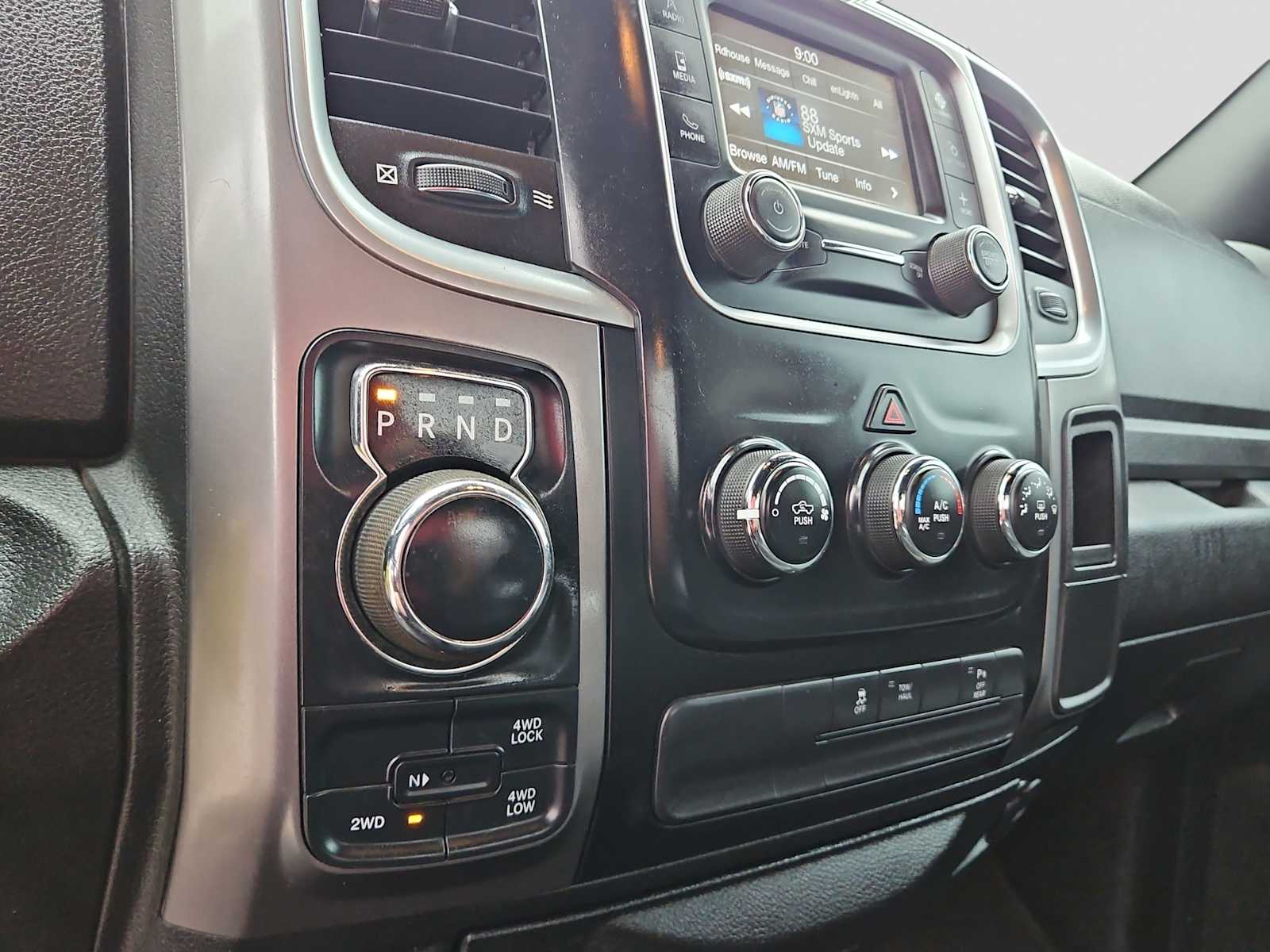 Thumbnail: 2022 RAM 1500 Classic - 21