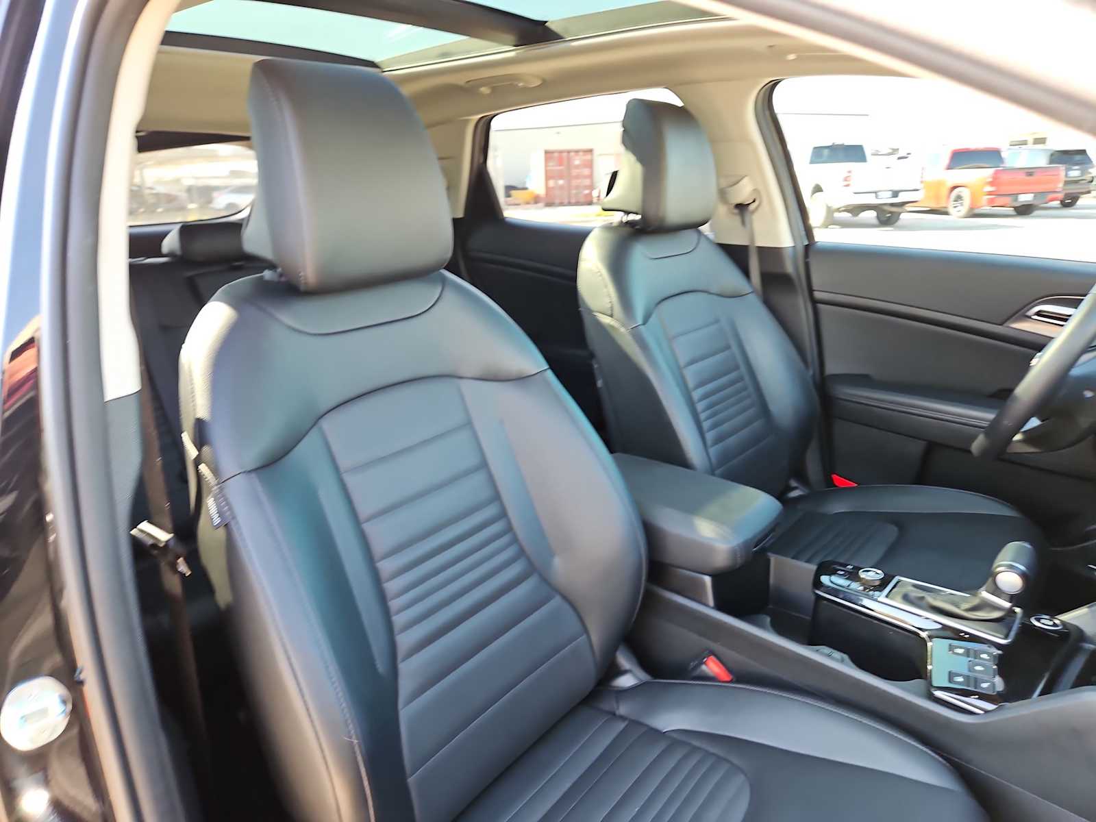 Thumbnail: 2024 Kia Sportage - 21