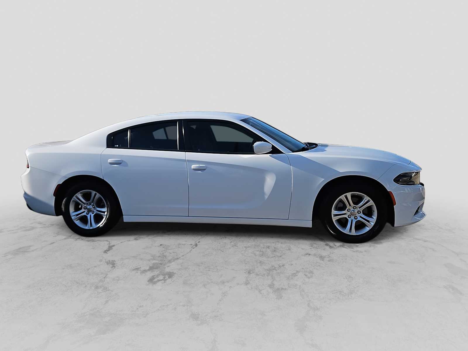 Thumbnail: 2022 Dodge Charger - 9