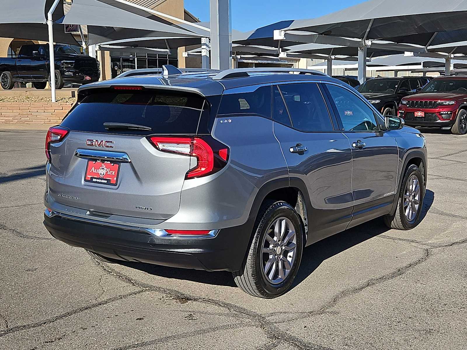 Thumbnail: 2024 GMC Terrain - 8