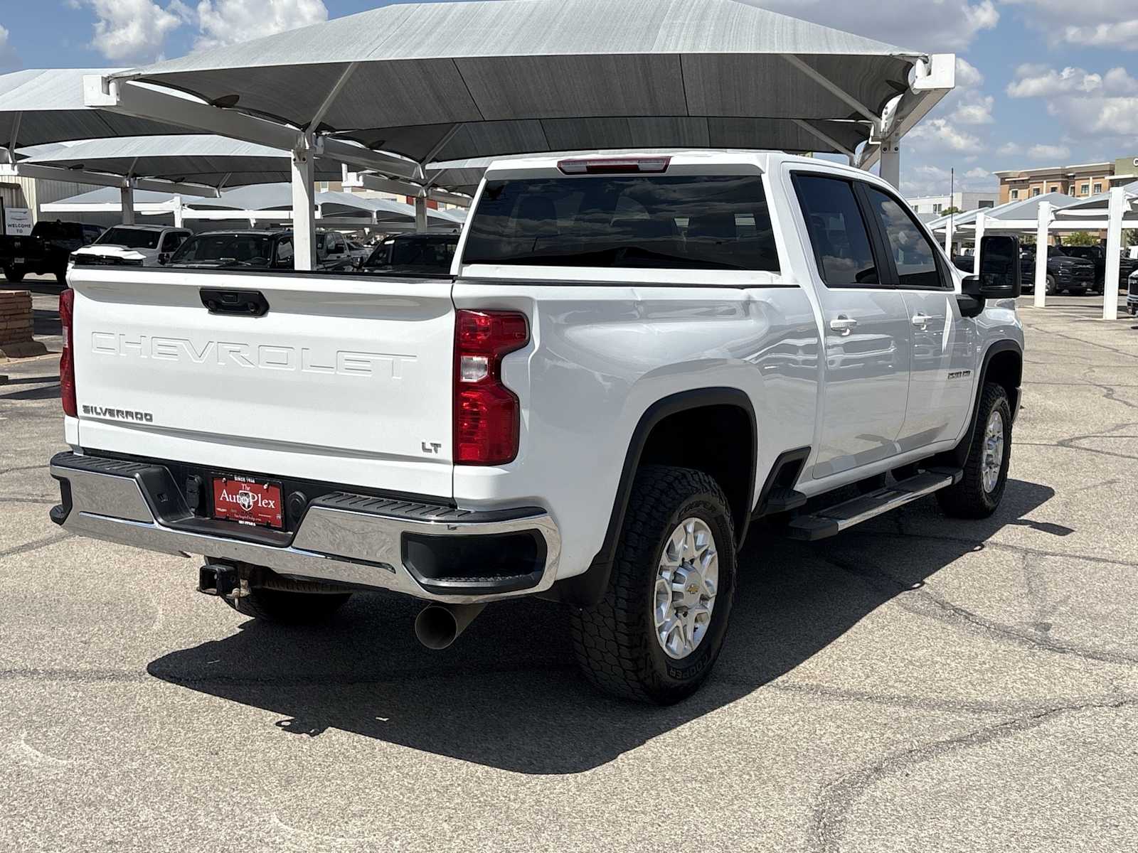 Thumbnail: 2023 Chevrolet Silverado 2500 - 8
